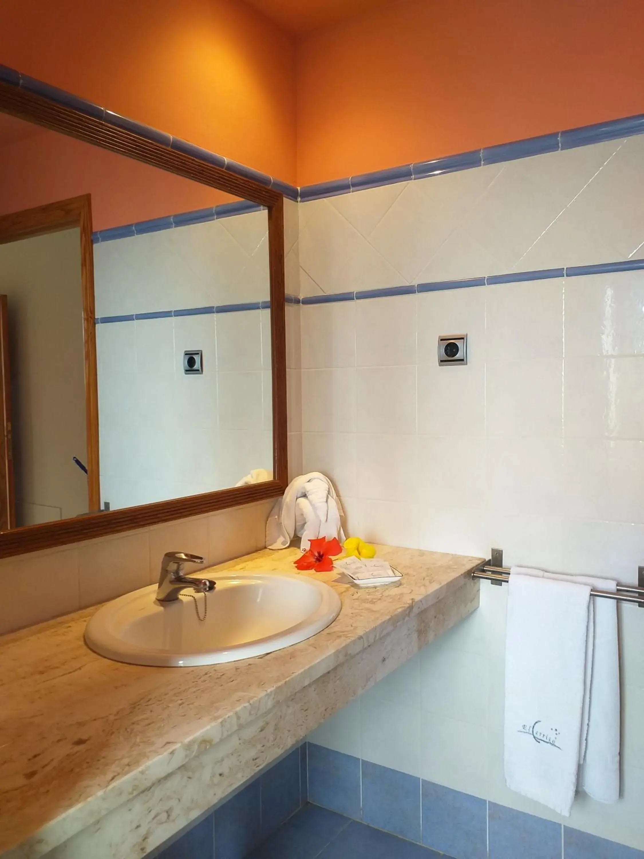 Aparthotel El Cerrito Aparthotel El Cerrito