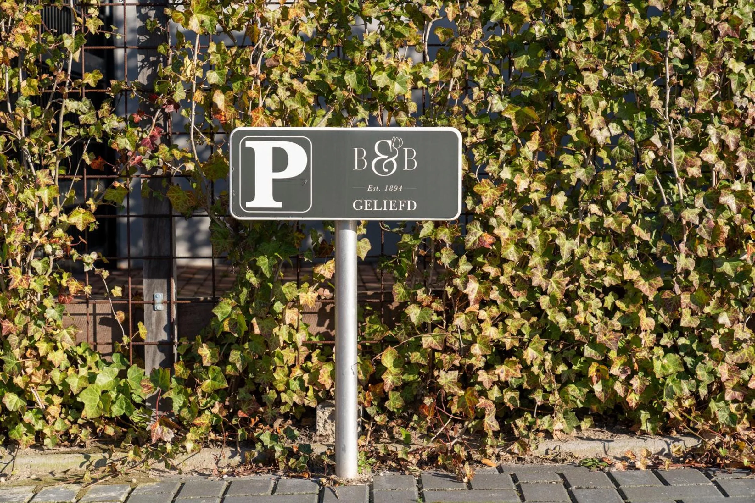 Property building in Bed and Breakfast Geliefd