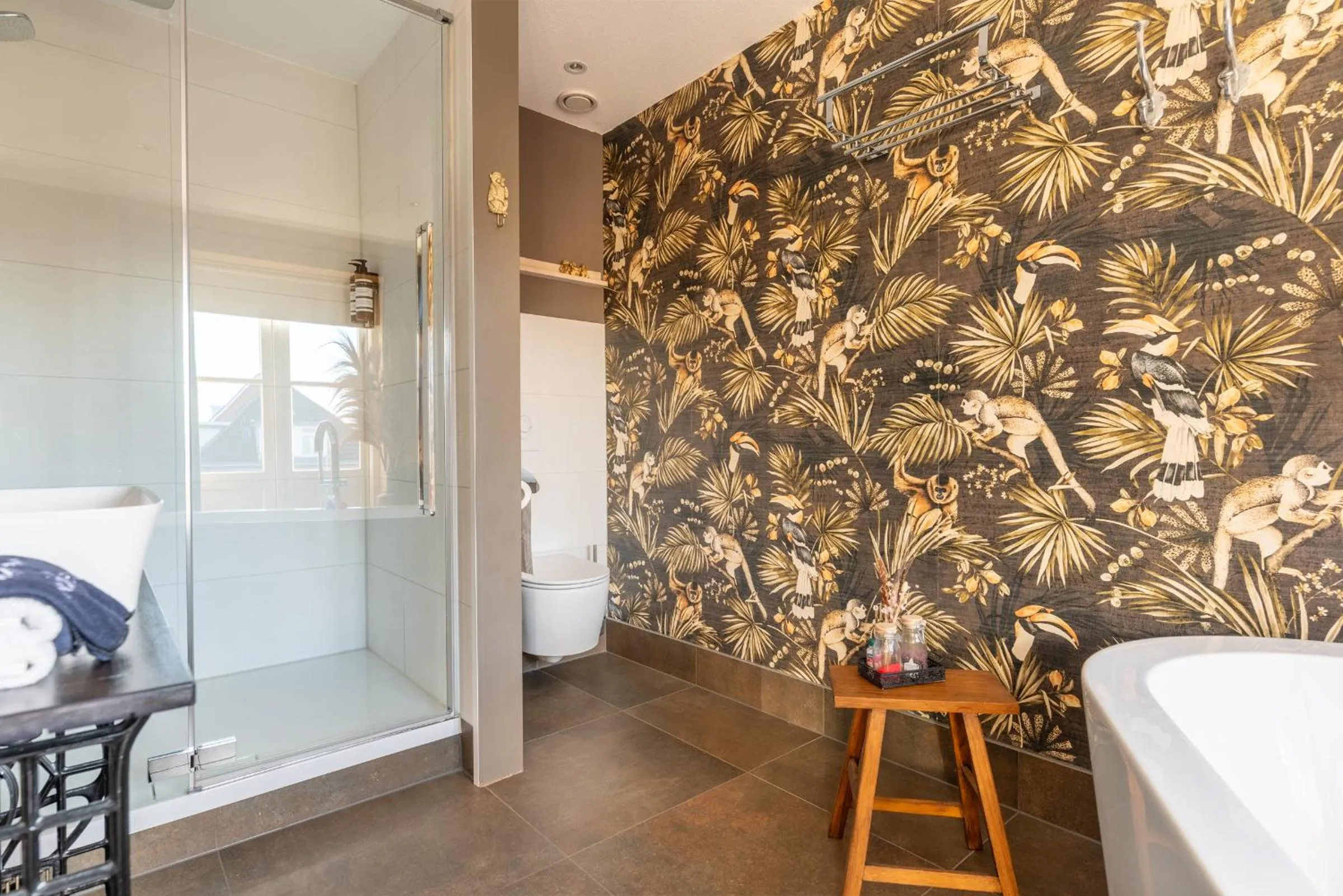 Shower in Bed and Breakfast Geliefd