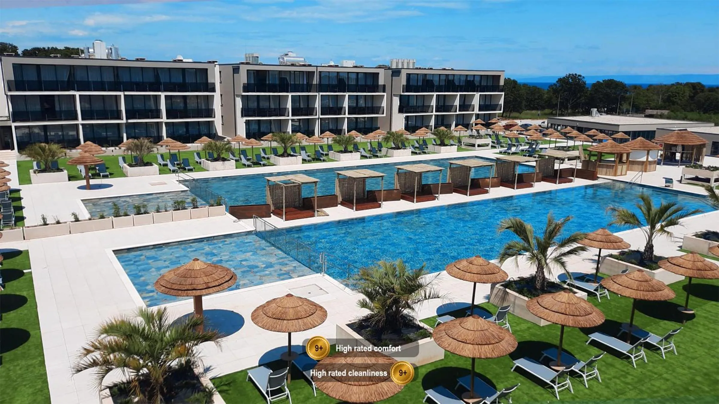 Property building in Resort Del Mar Emotion