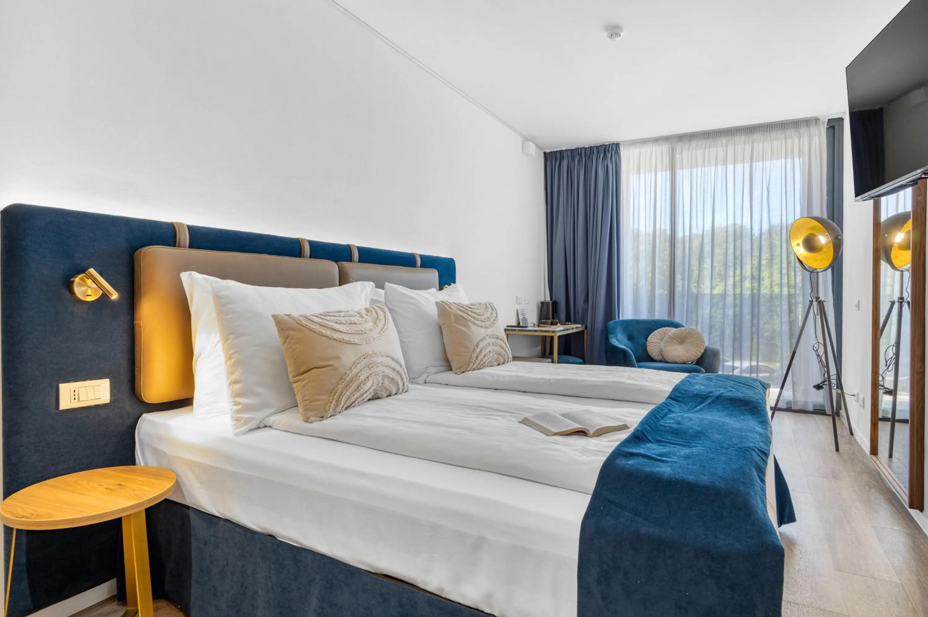 Bed in Resort Del Mar Emotion