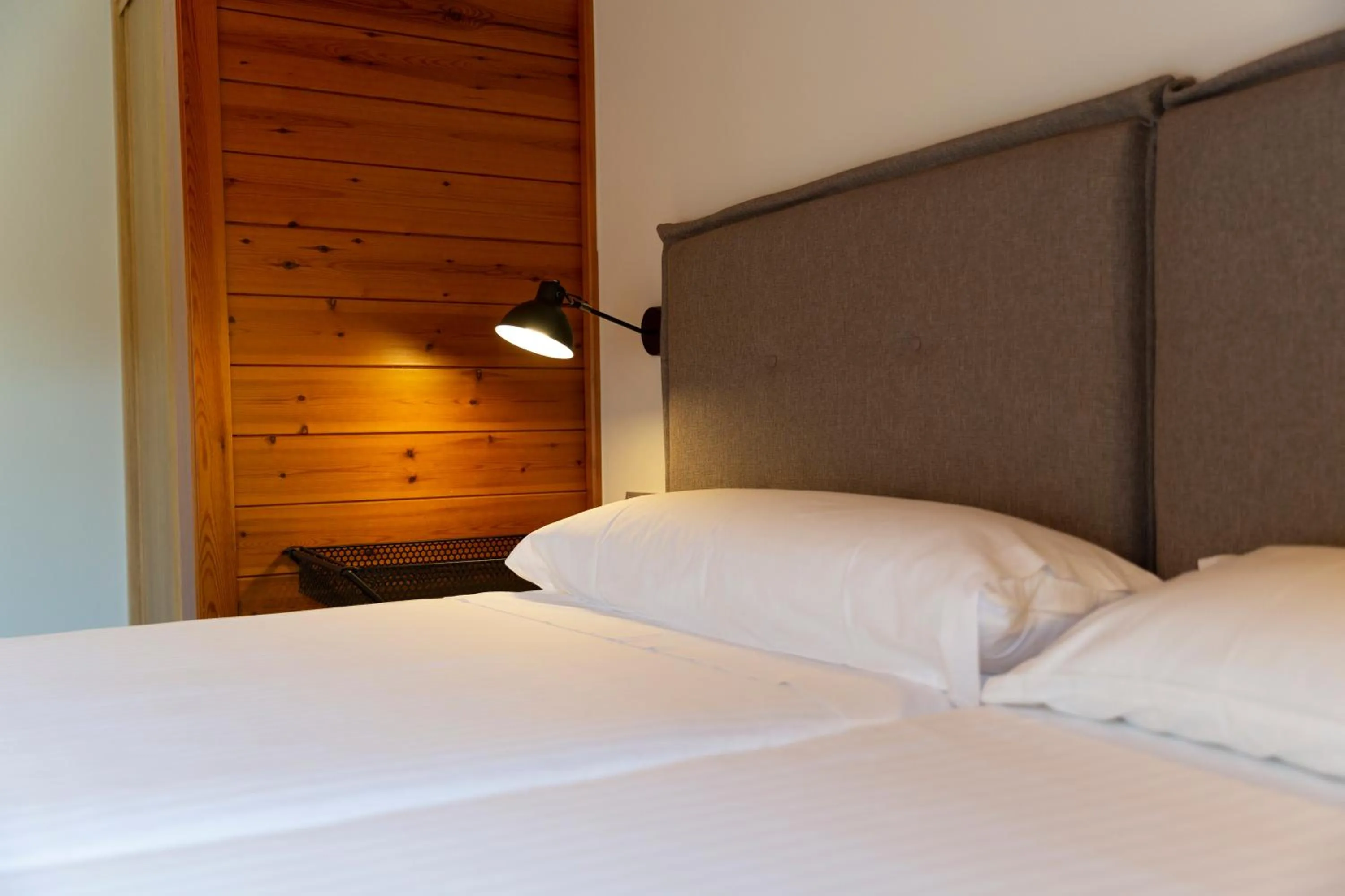 Bed in IBERIK Augas Santas Balneario & Golf