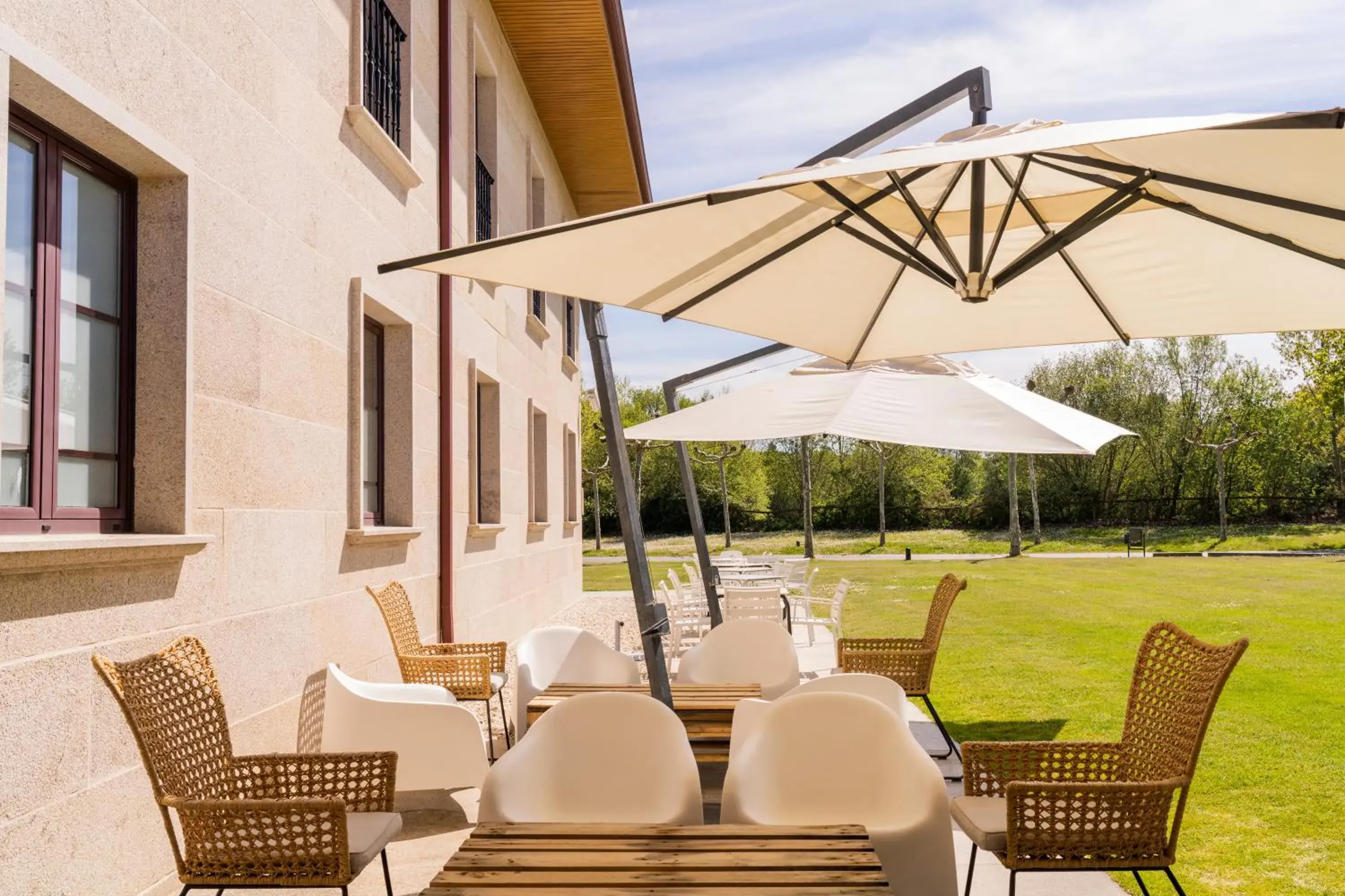 Garden view in IBERIK Augas Santas Balneario & Golf Garden view in IBERIK Augas Santas Balneario & Golf