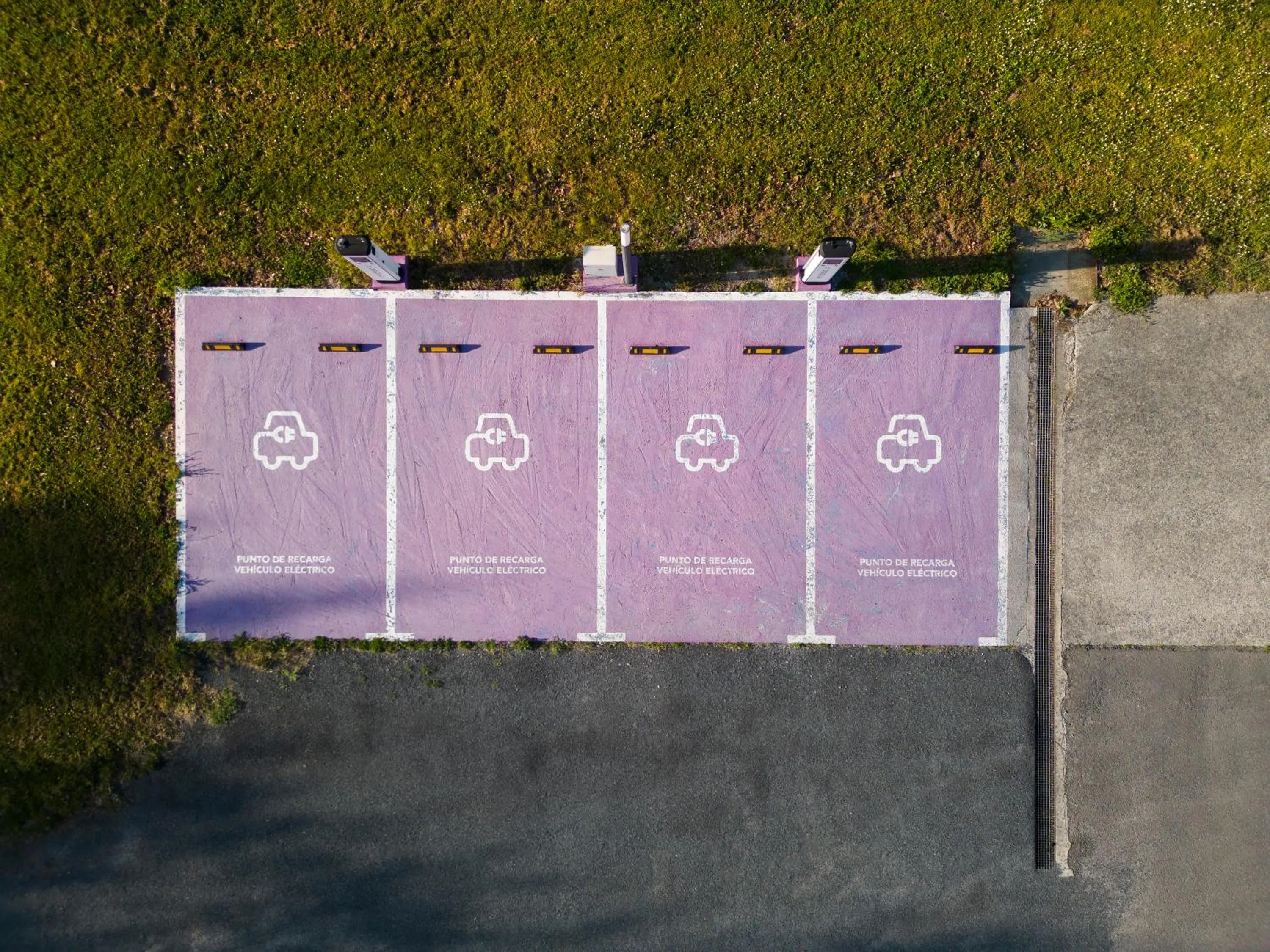 Parking in IBERIK Augas Santas Balneario & Golf