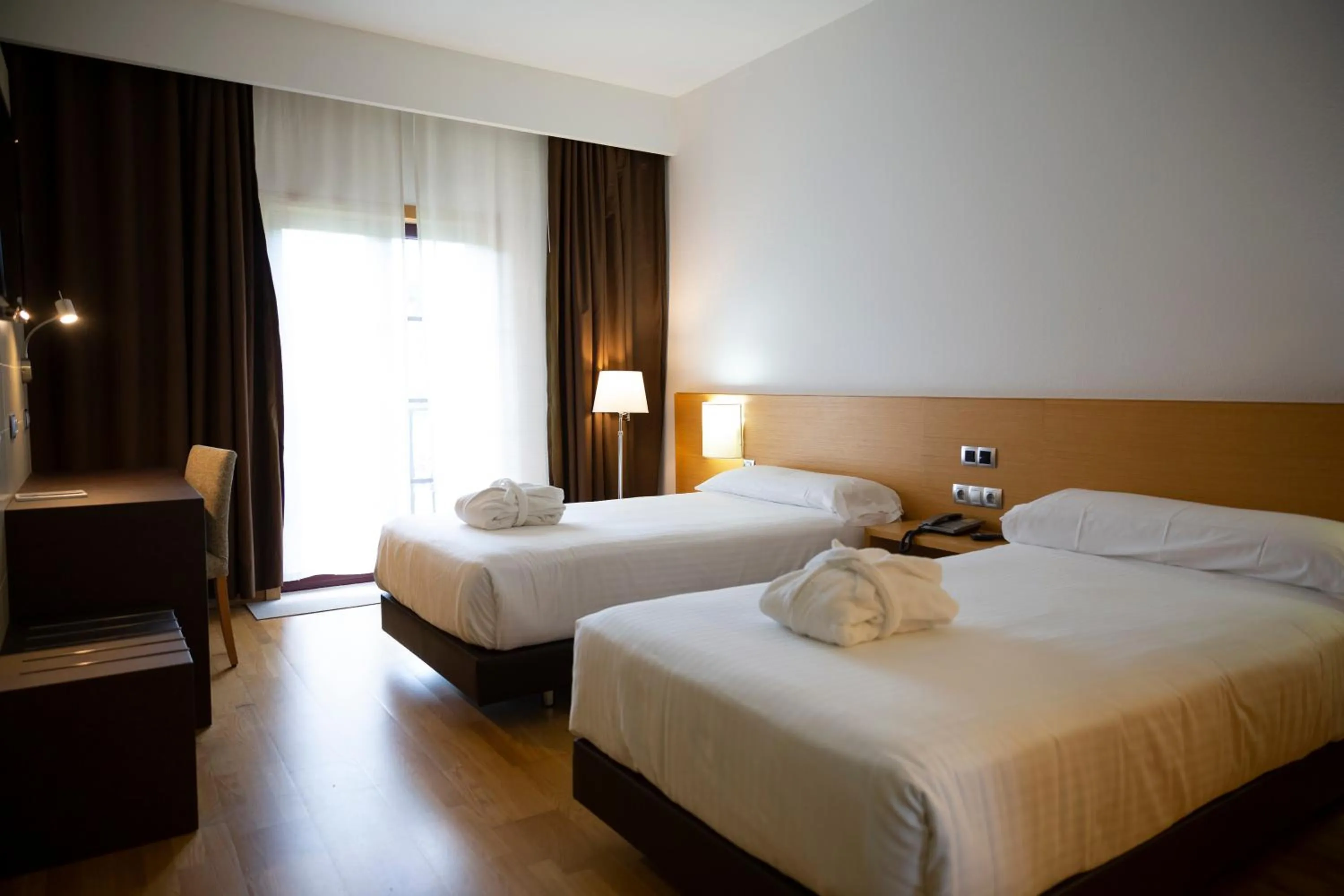 Bed in IBERIK Augas Santas Balneario & Golf