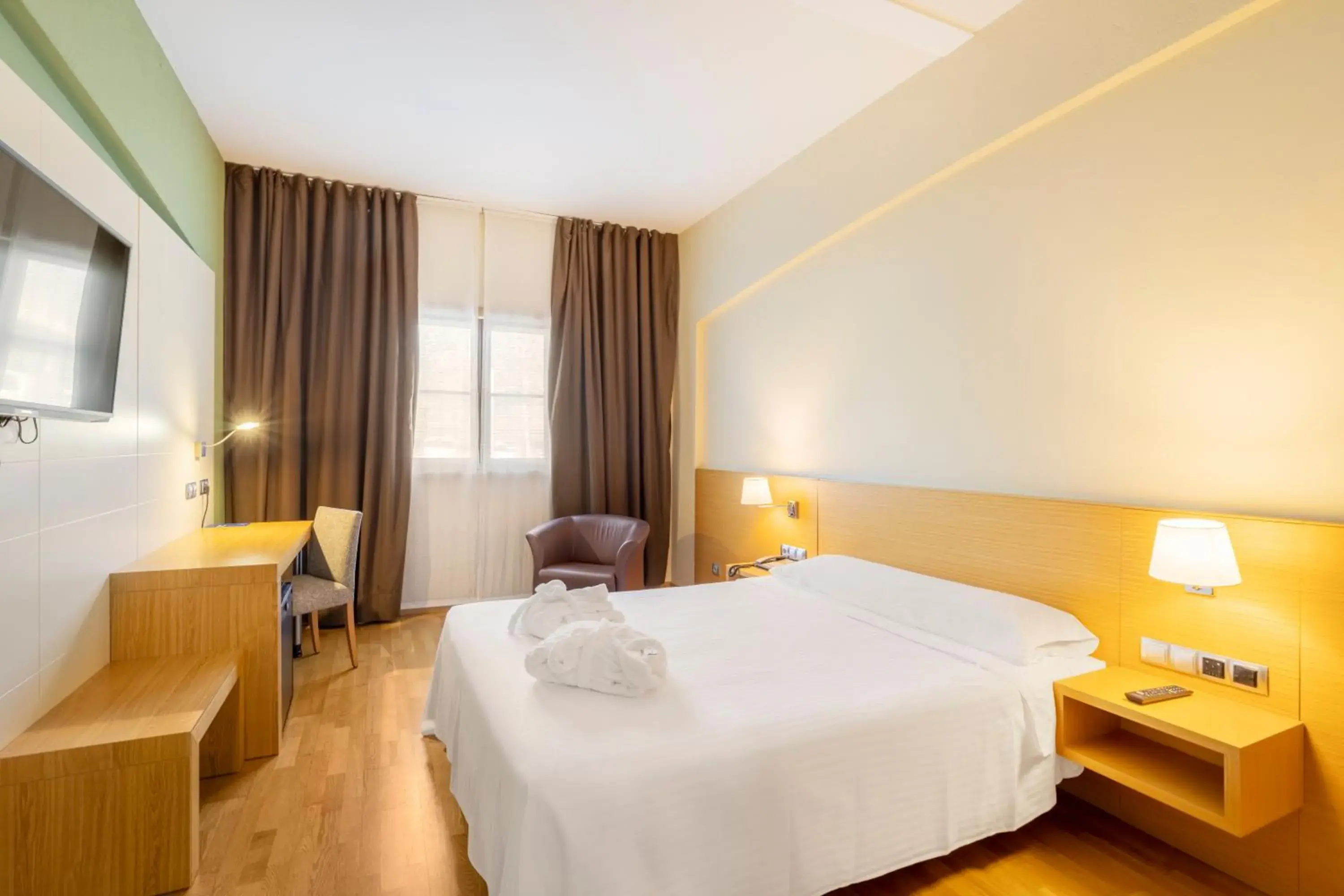 Double Room Single Use in IBERIK Augas Santas Balneario & Golf Double Room Single Use in IBERIK Augas Santas Balneario & Golf