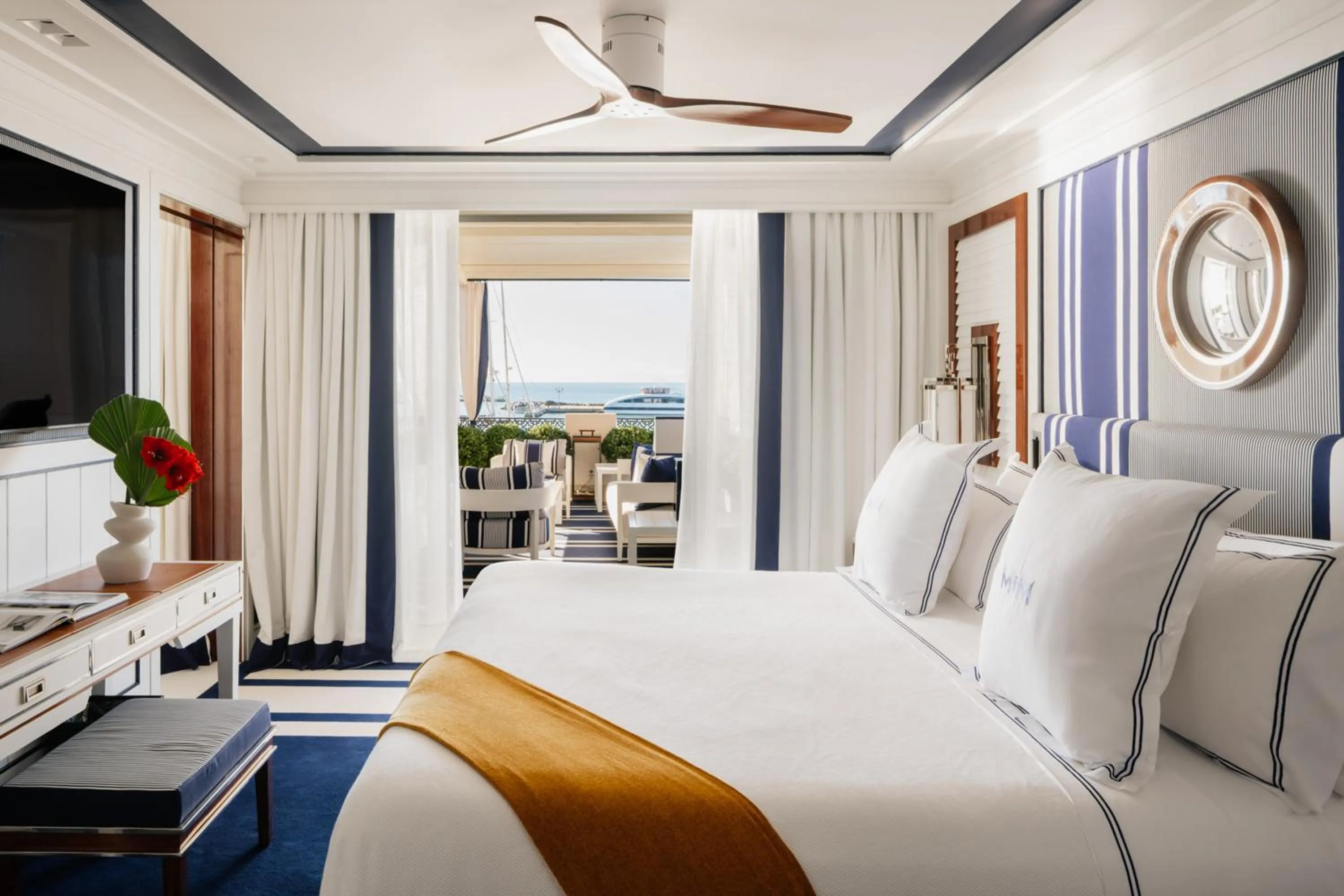 Photo of the whole room, Bed in MIM Sotogrande Member of Melia Collection