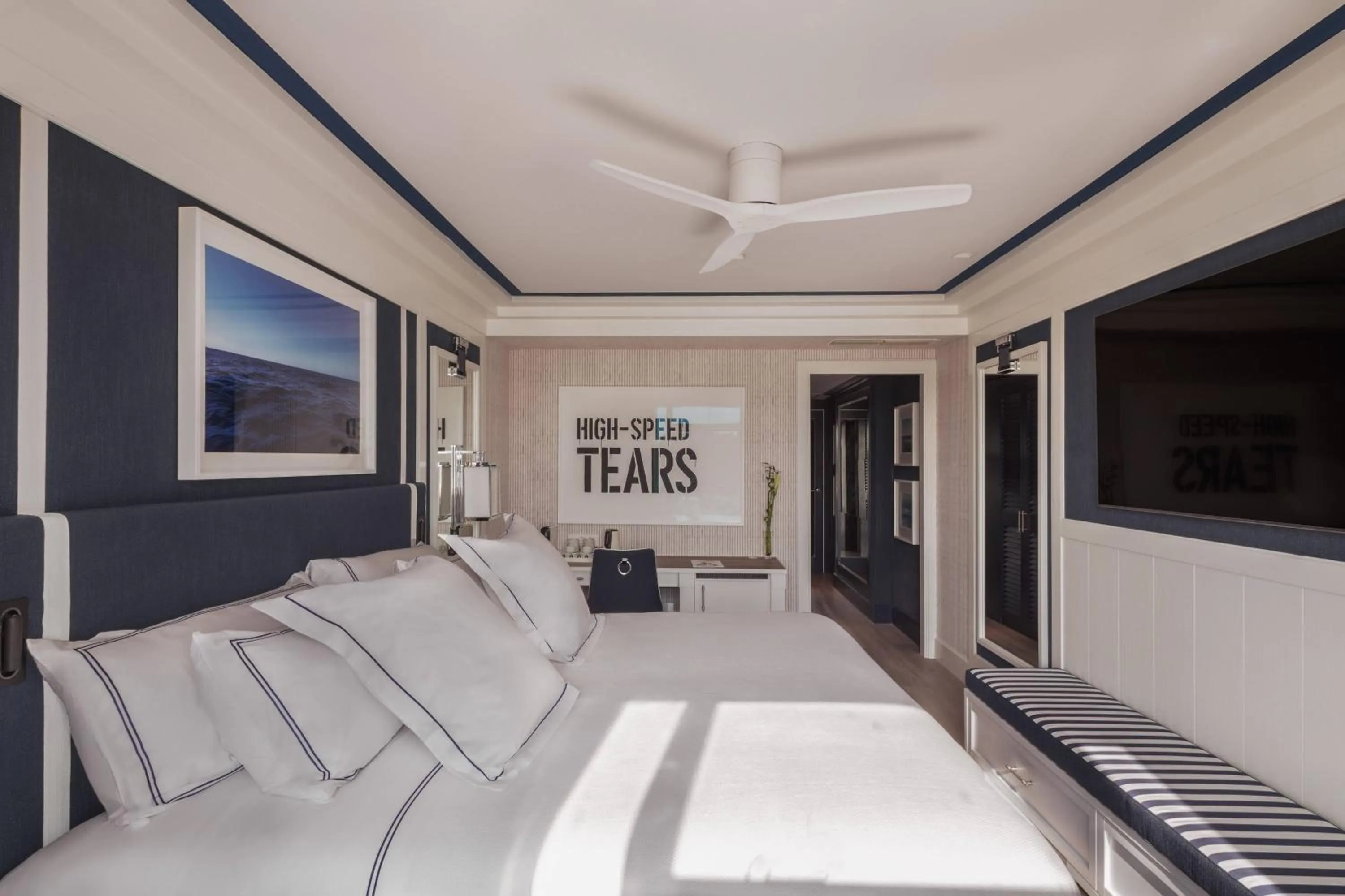 Bed in MiM Sotogrande Meliá Collection