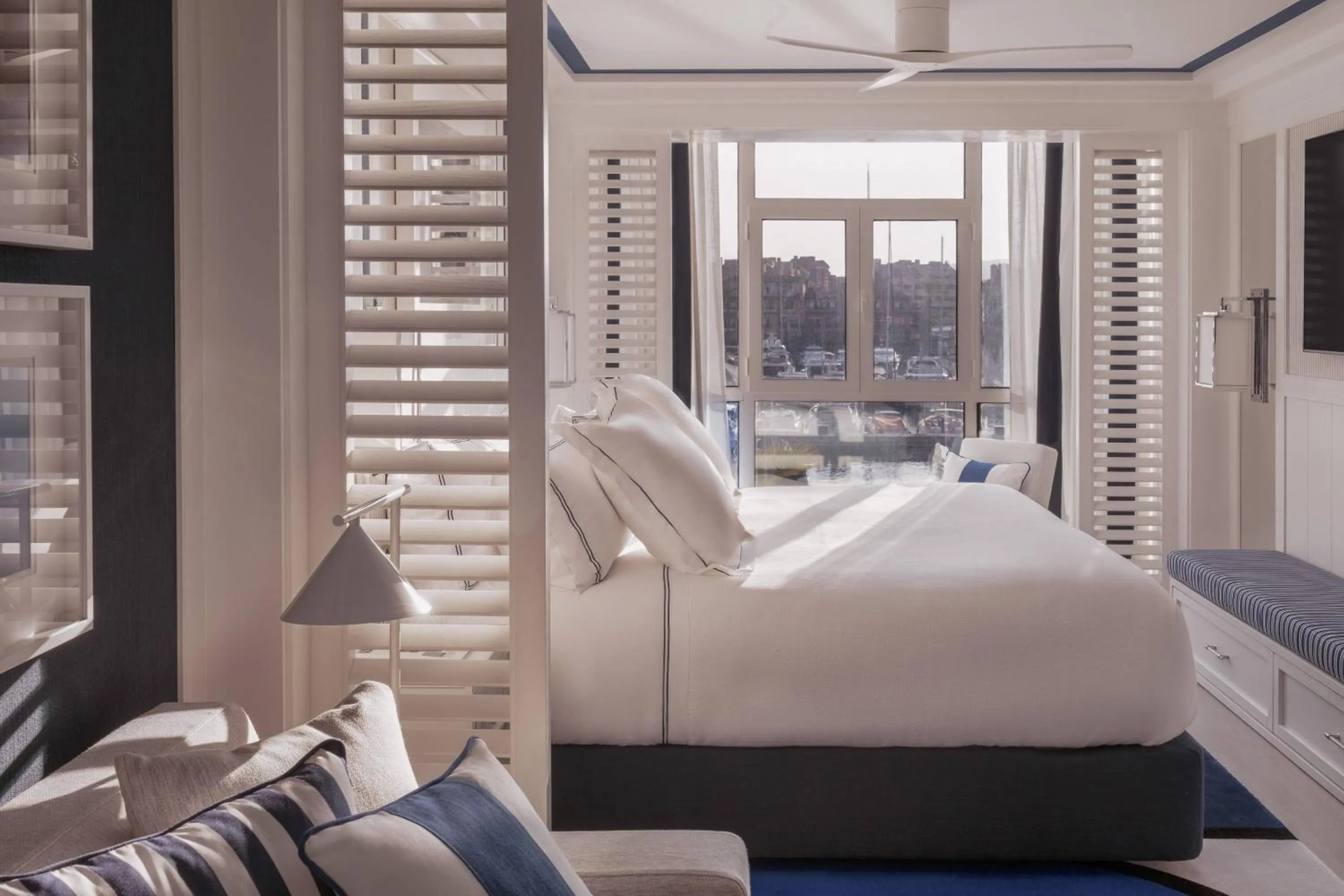 Bed in MiM Sotogrande Meliá Collection