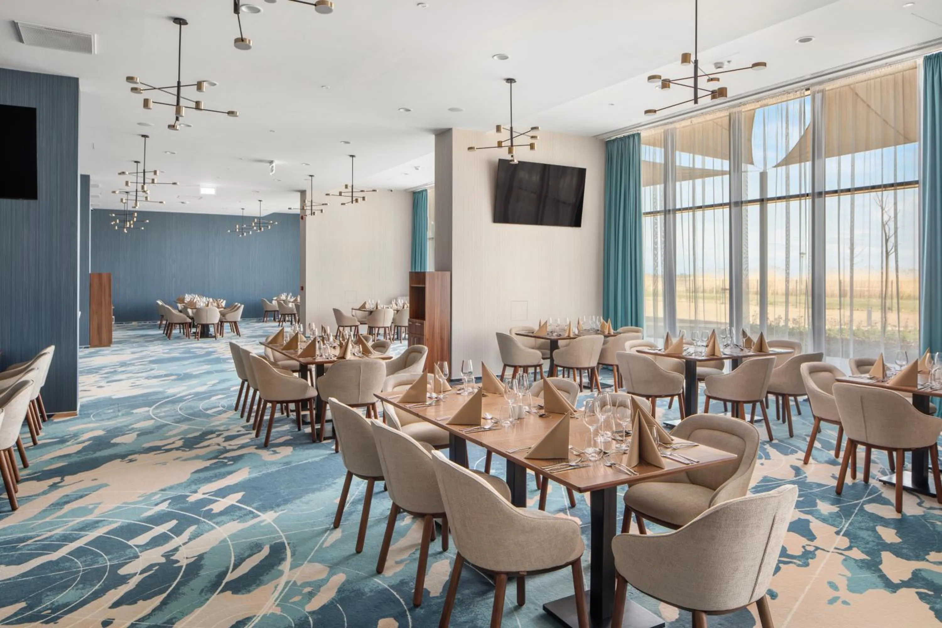 Restaurant/places to eat in Sirius Hotel****Superior