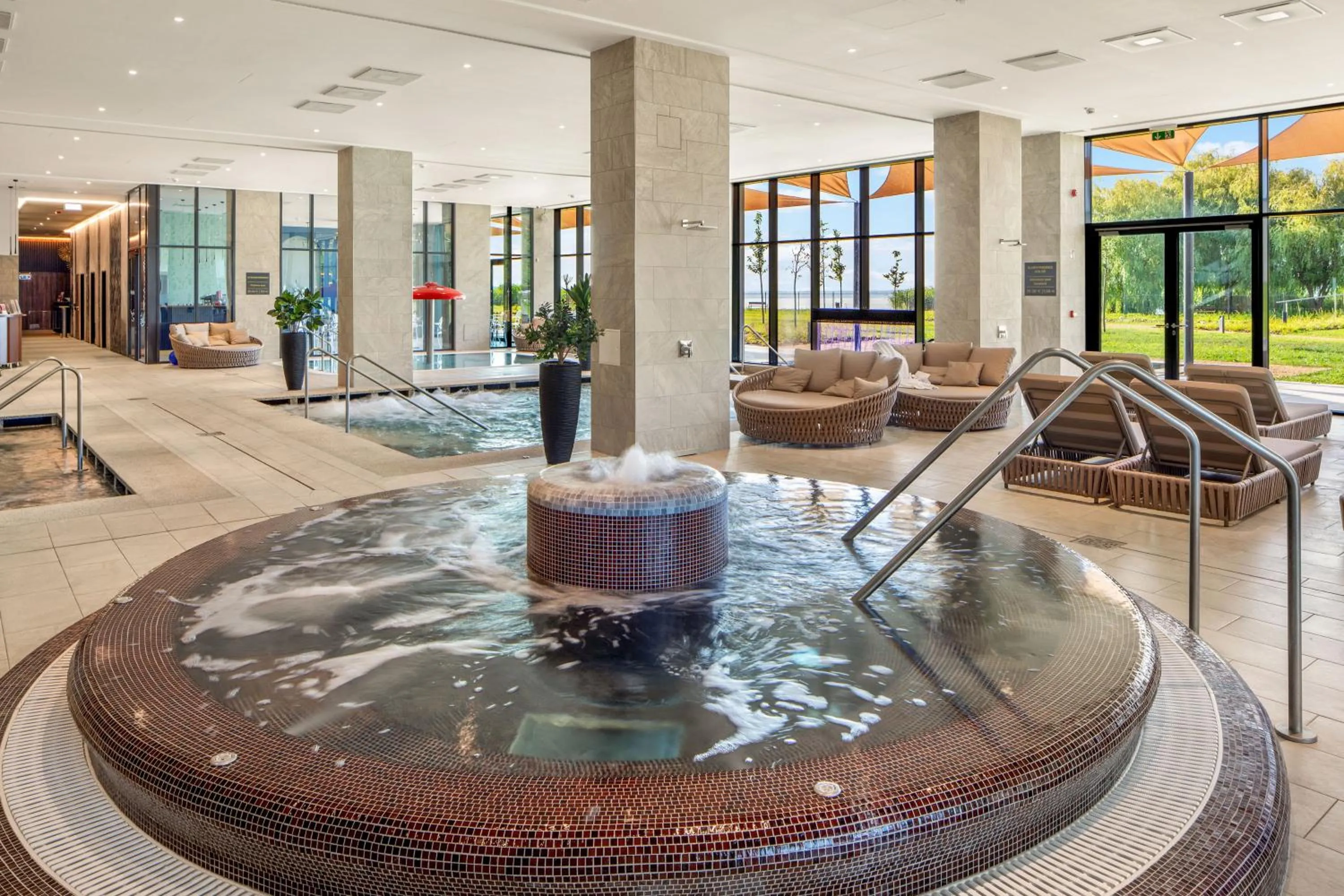 Swimming pool in Sirius Hotel****Superior