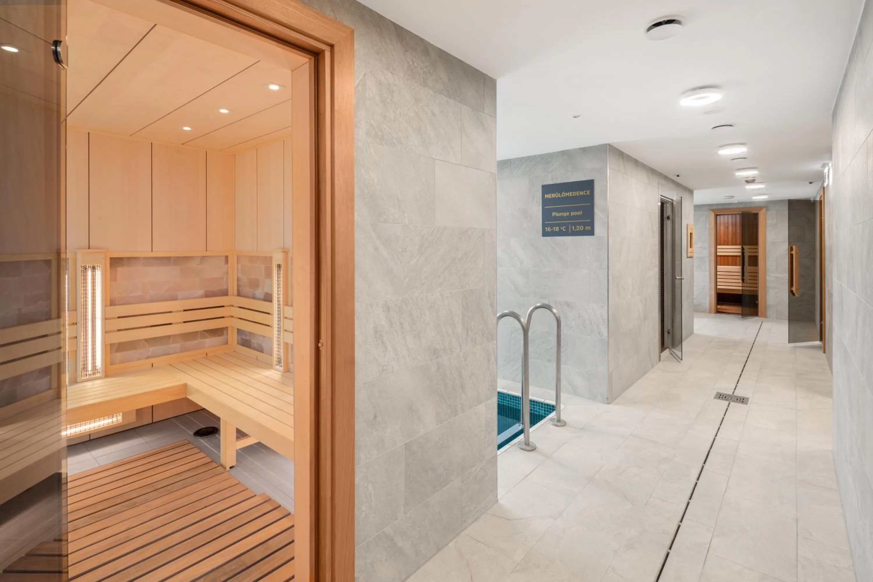 Sauna in Sirius Hotel****Superior