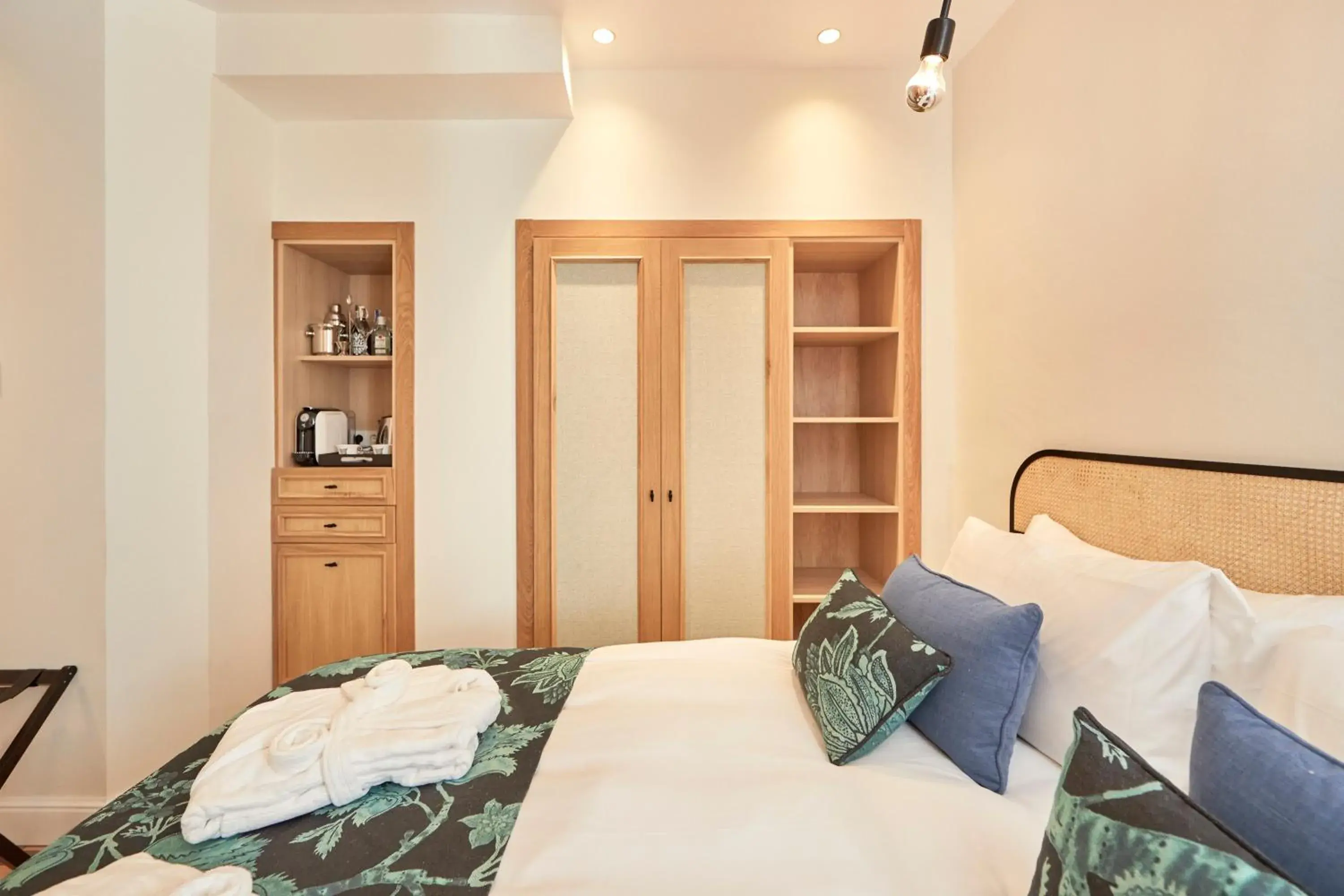 Photo of the whole room, Bed in MHOUSE Boutique Hotel Palma Photo of the whole room, Bed in MHOUSE Boutique Hotel Palma