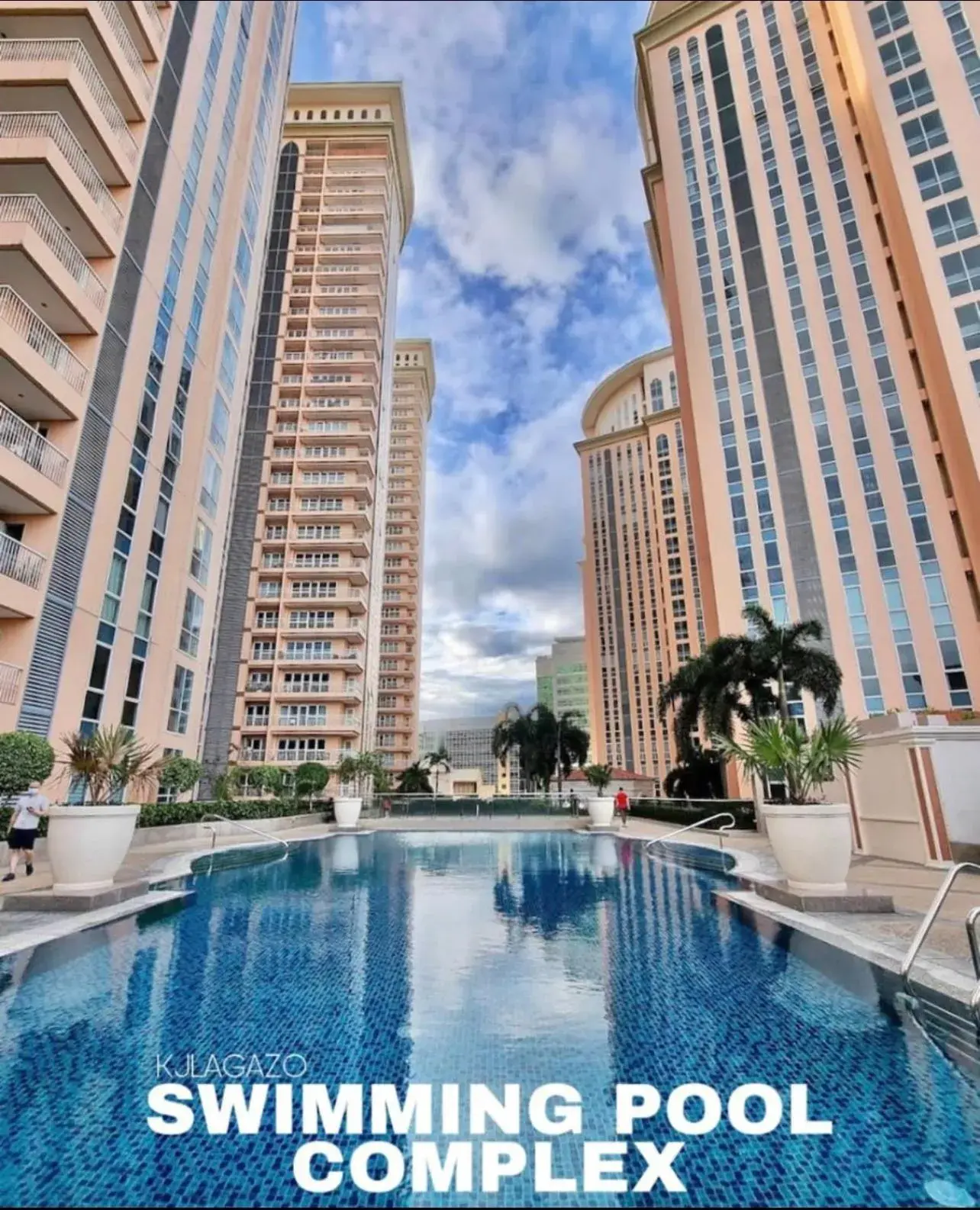 Property building in Luxury 1BR Unit with Pool at Venice Luxury Residences, Tower Domenico, McKinley Hill, Taguig City Property building in Luxury 1BR Unit with Pool at Venice Luxury Residences, Tower Domenico, McKinley Hill, Taguig City