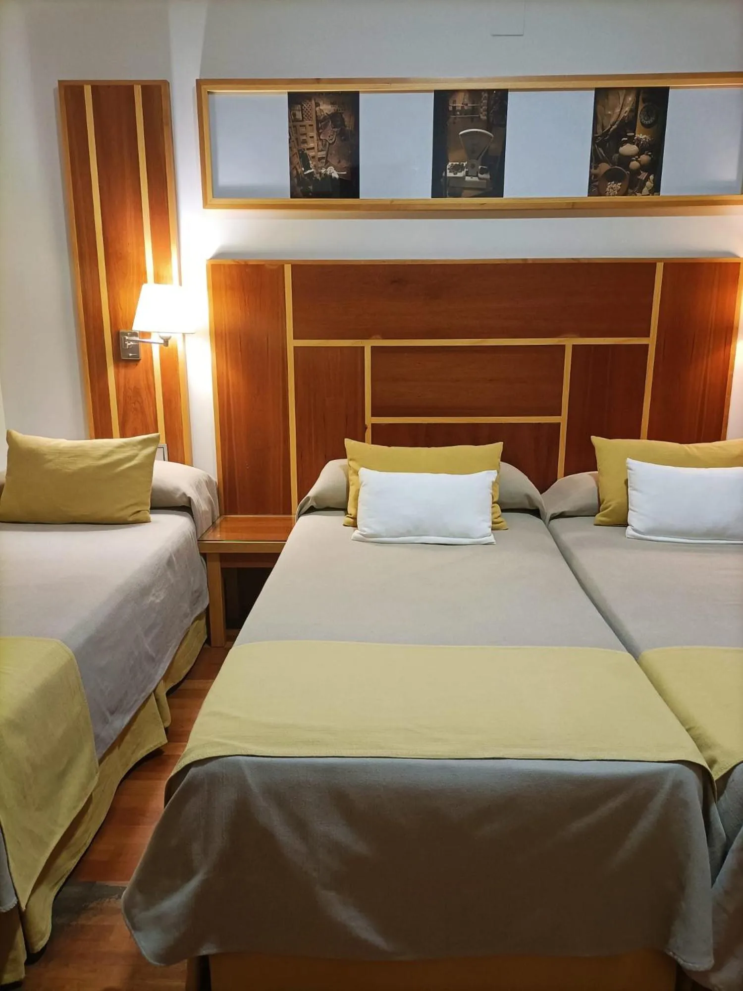 Bed in Hotel Carmen