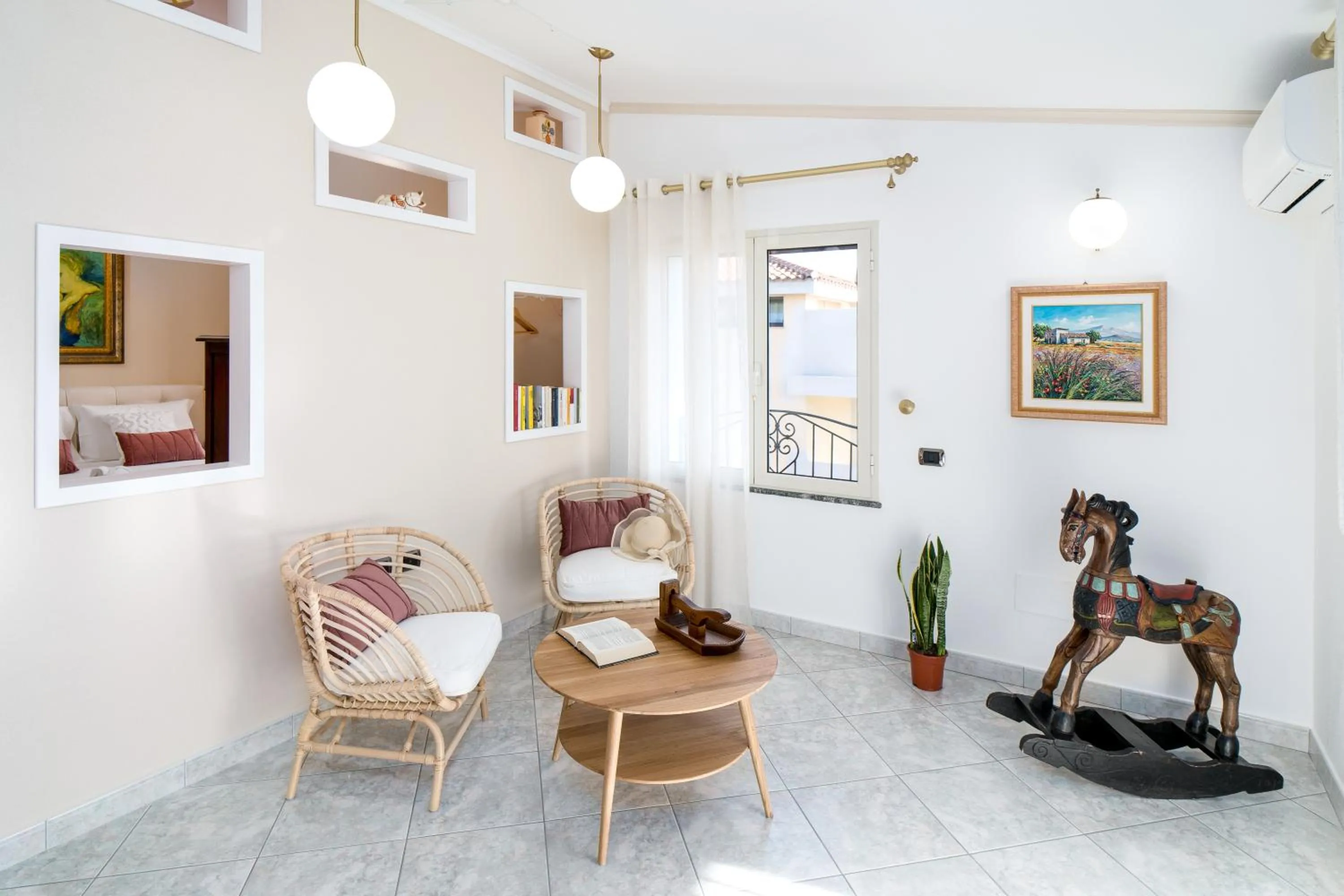 Eliana's Apartments - Mares e Montes