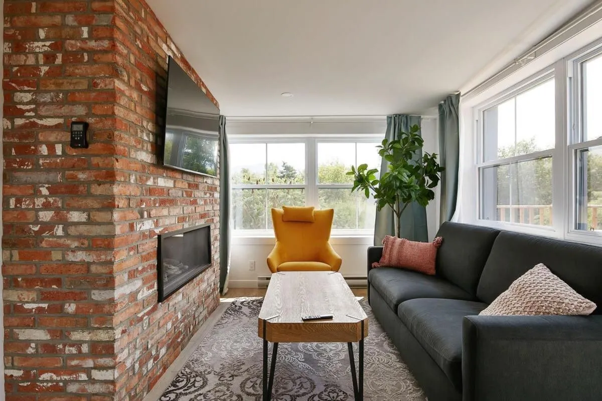 Bromont Lodge 837 shefford suite 200