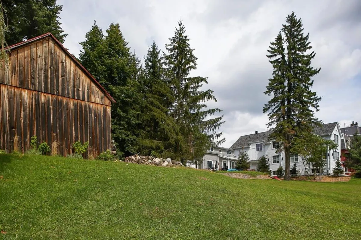 Bromont Lodge 837 shefford suite 200