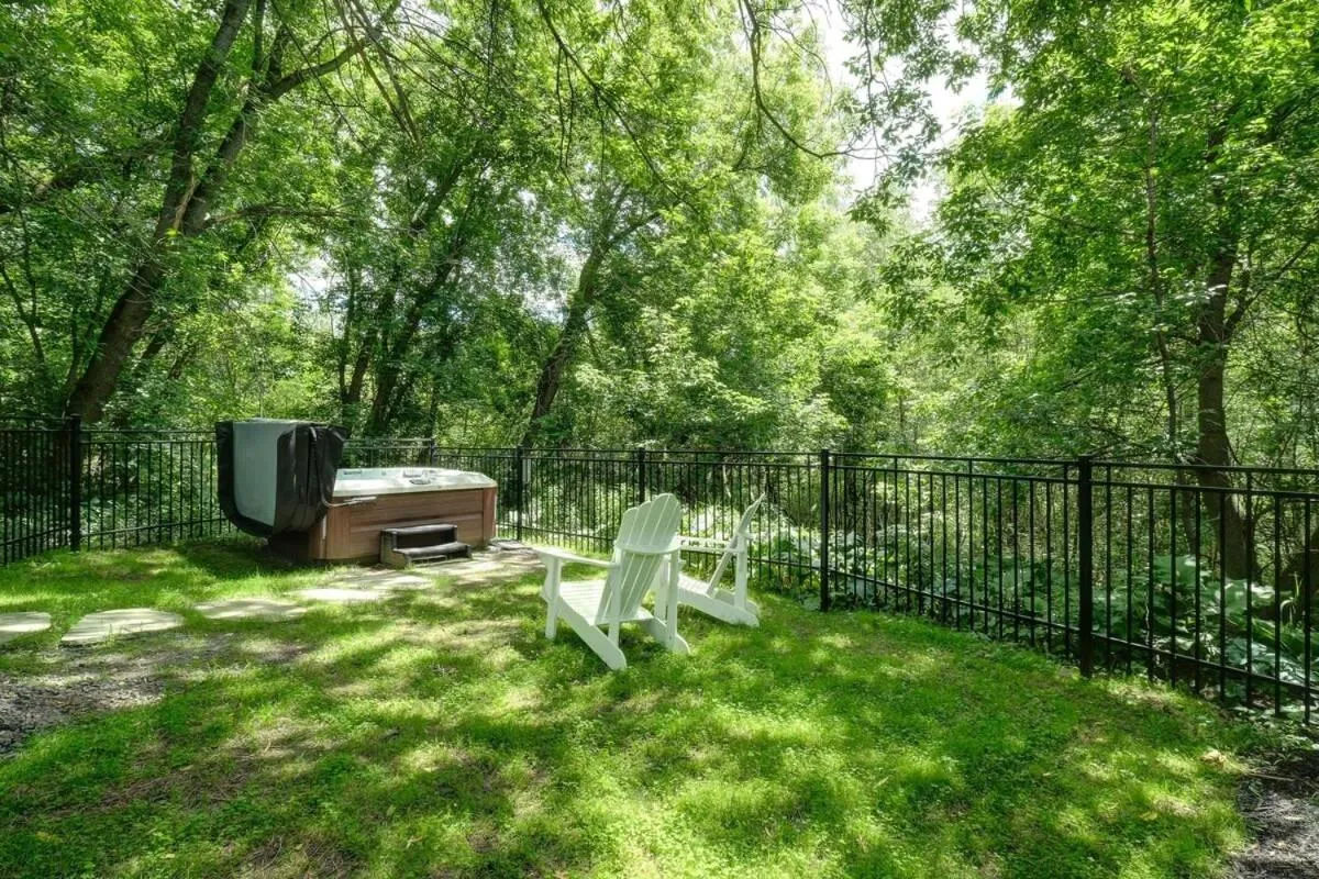 Bromont Lodge 837 shefford suite 200