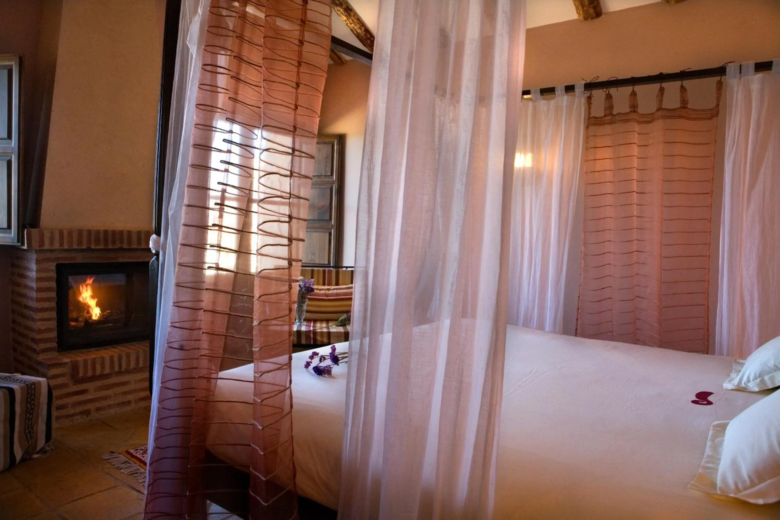 Photo of the whole room, Bed in Hotel Rural La Data