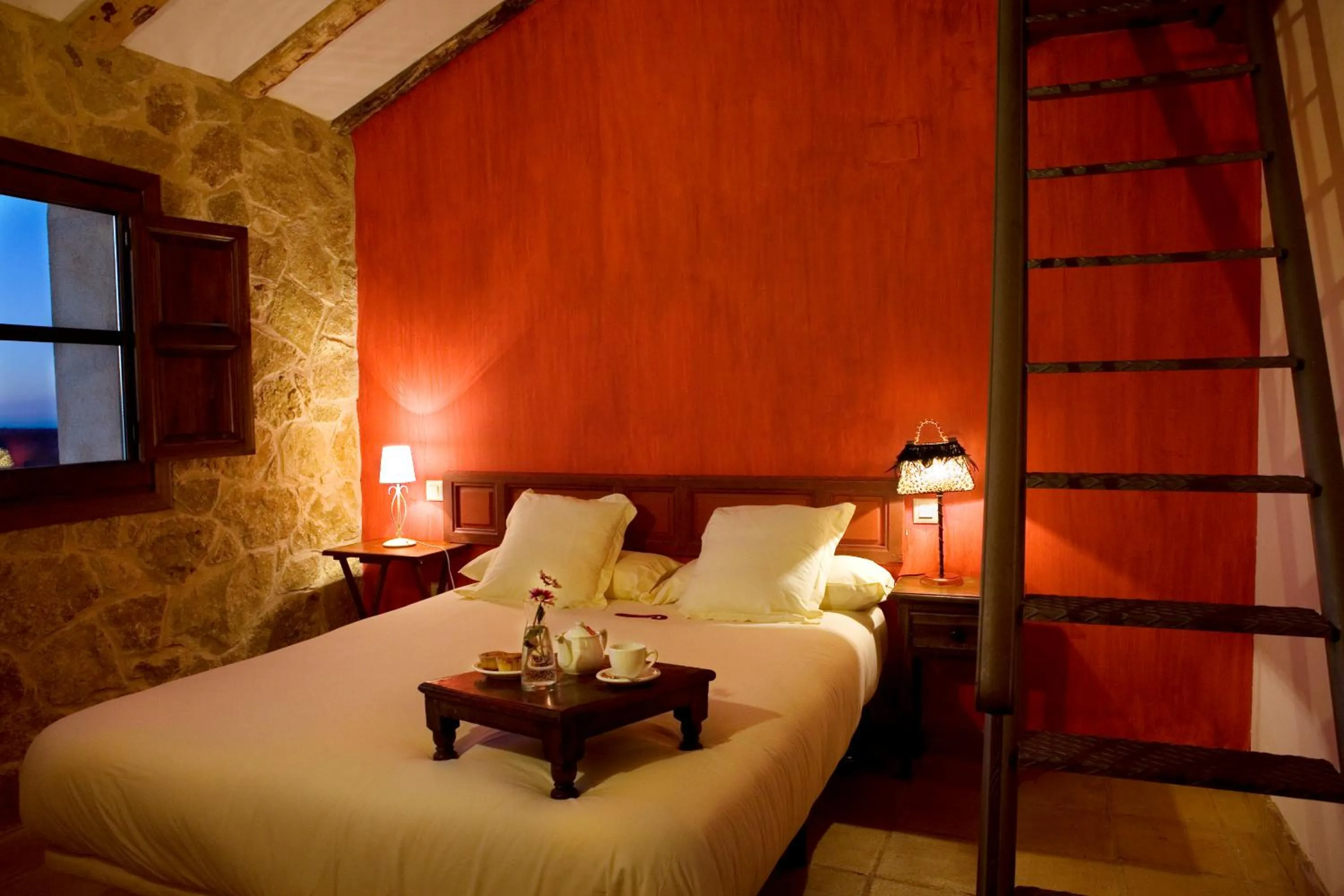 Bed in Hotel Rural La Data