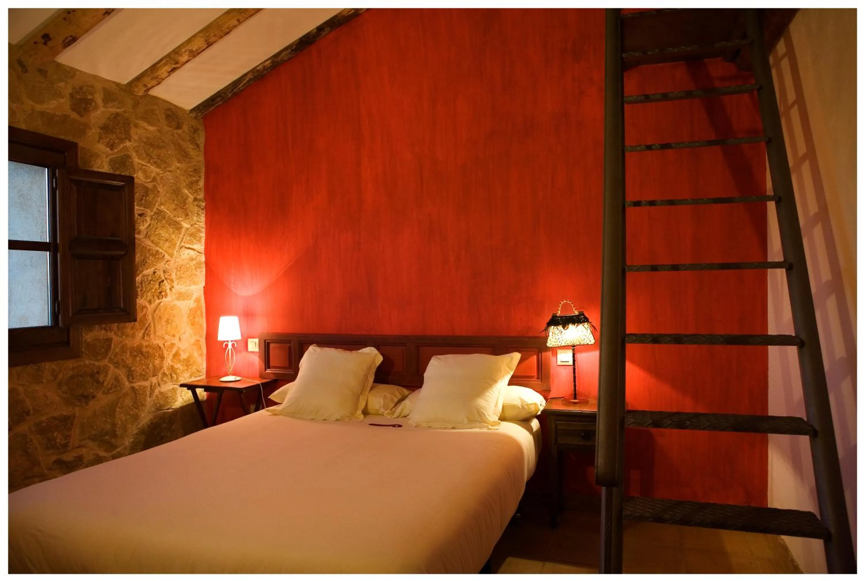 Bed in Hotel Rural La Data