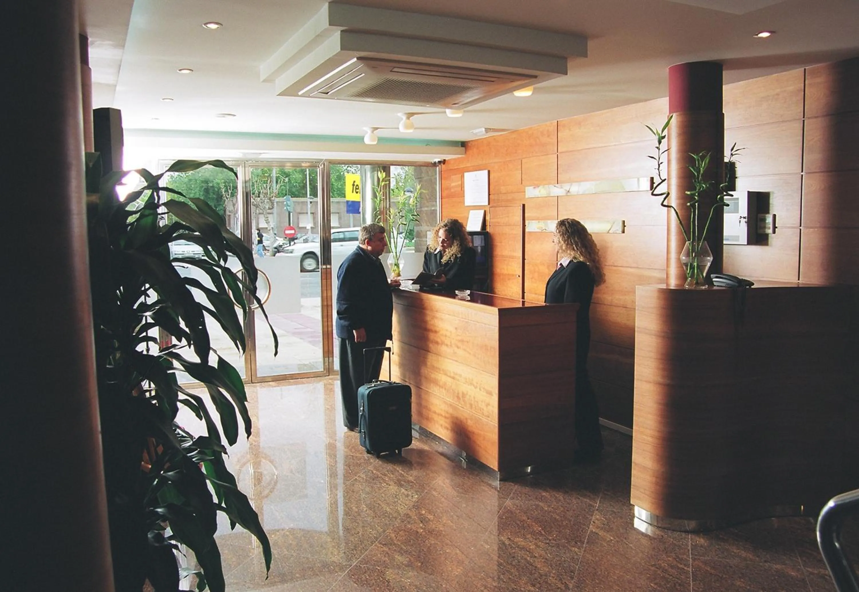 Lobby or reception in Hotel Legazpi