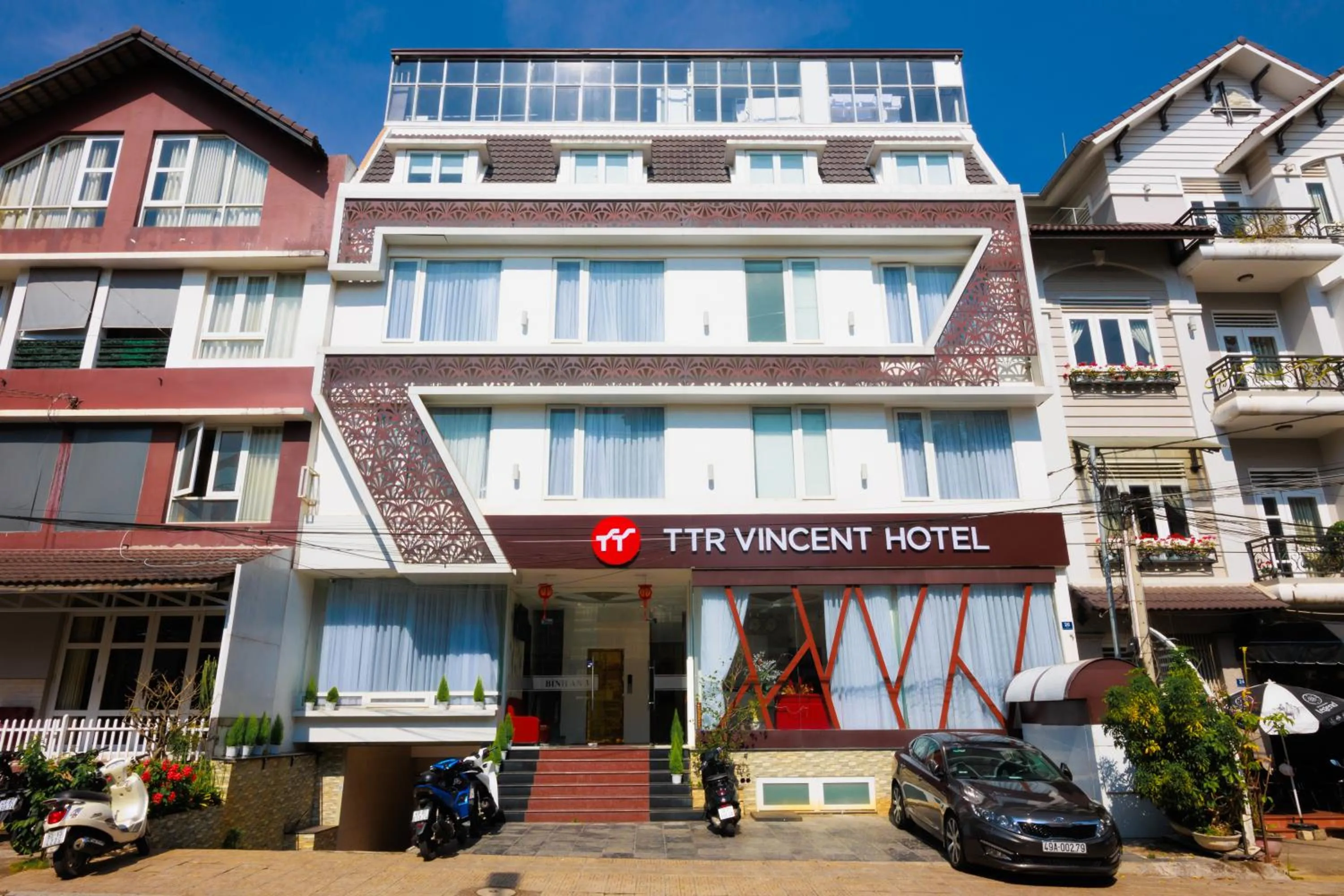 TTR Vincent Hotel