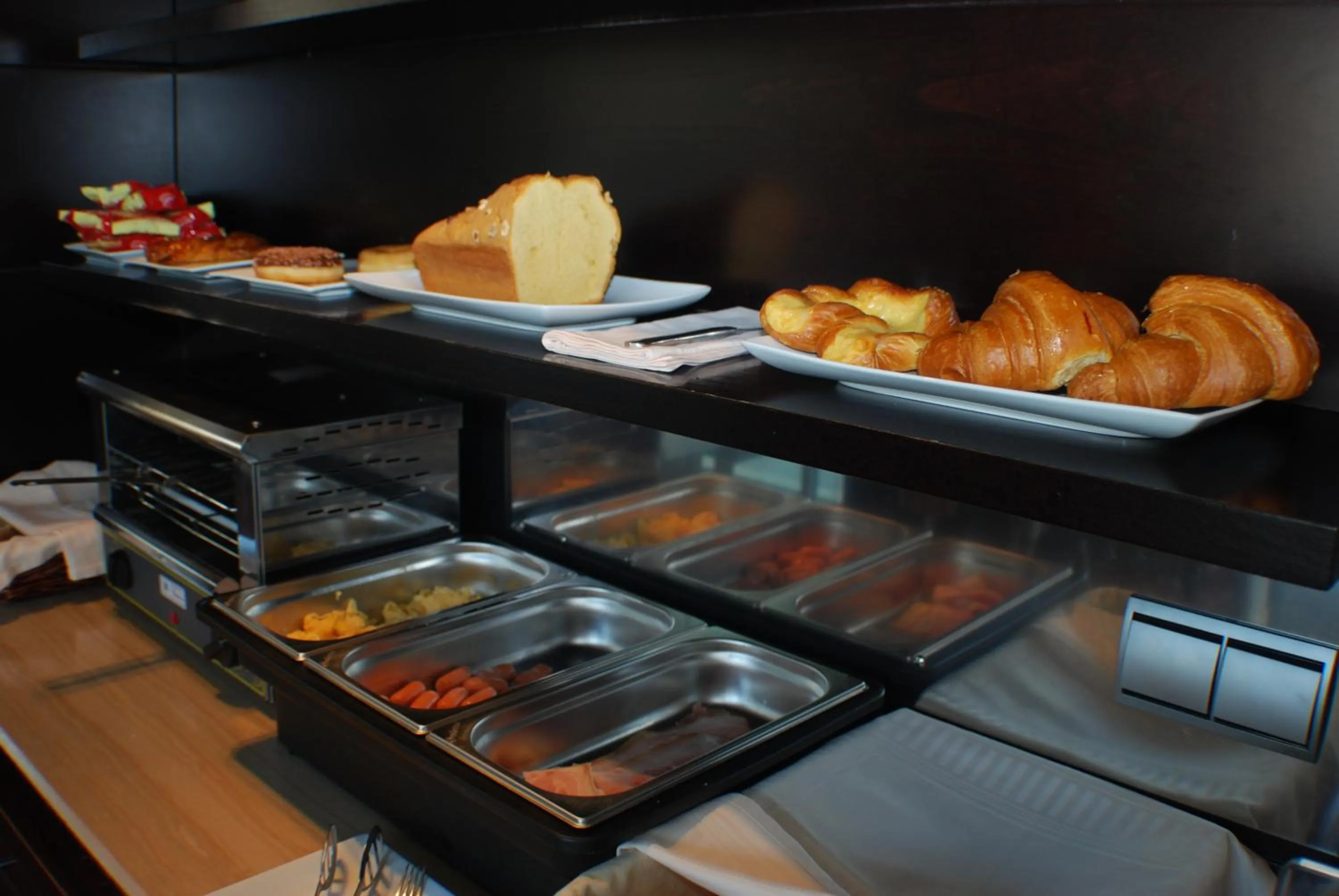 Restaurant/places to eat in Hotel Mieres del Camino