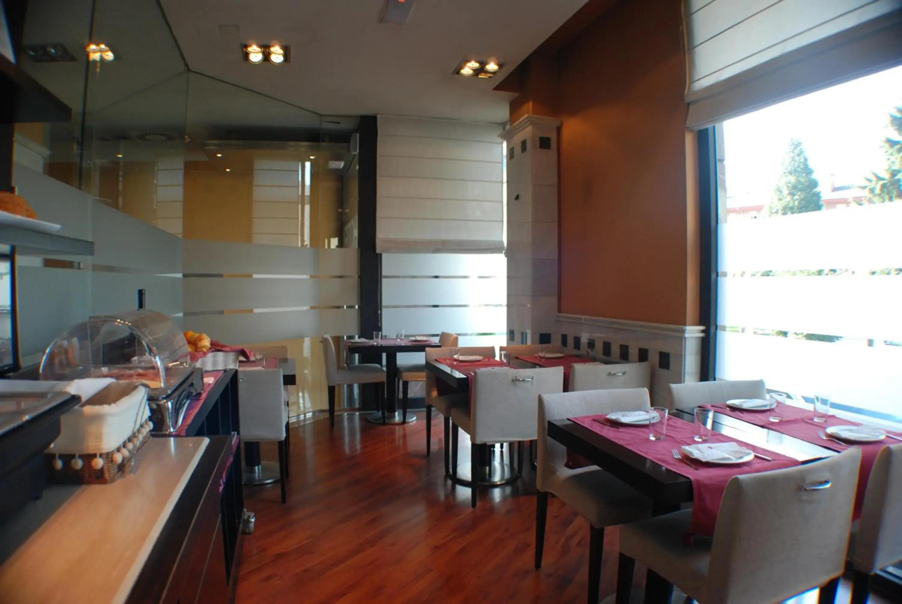 Restaurant/places to eat in Hotel Mieres del Camino Restaurant/places to eat in Hotel Mieres del Camino