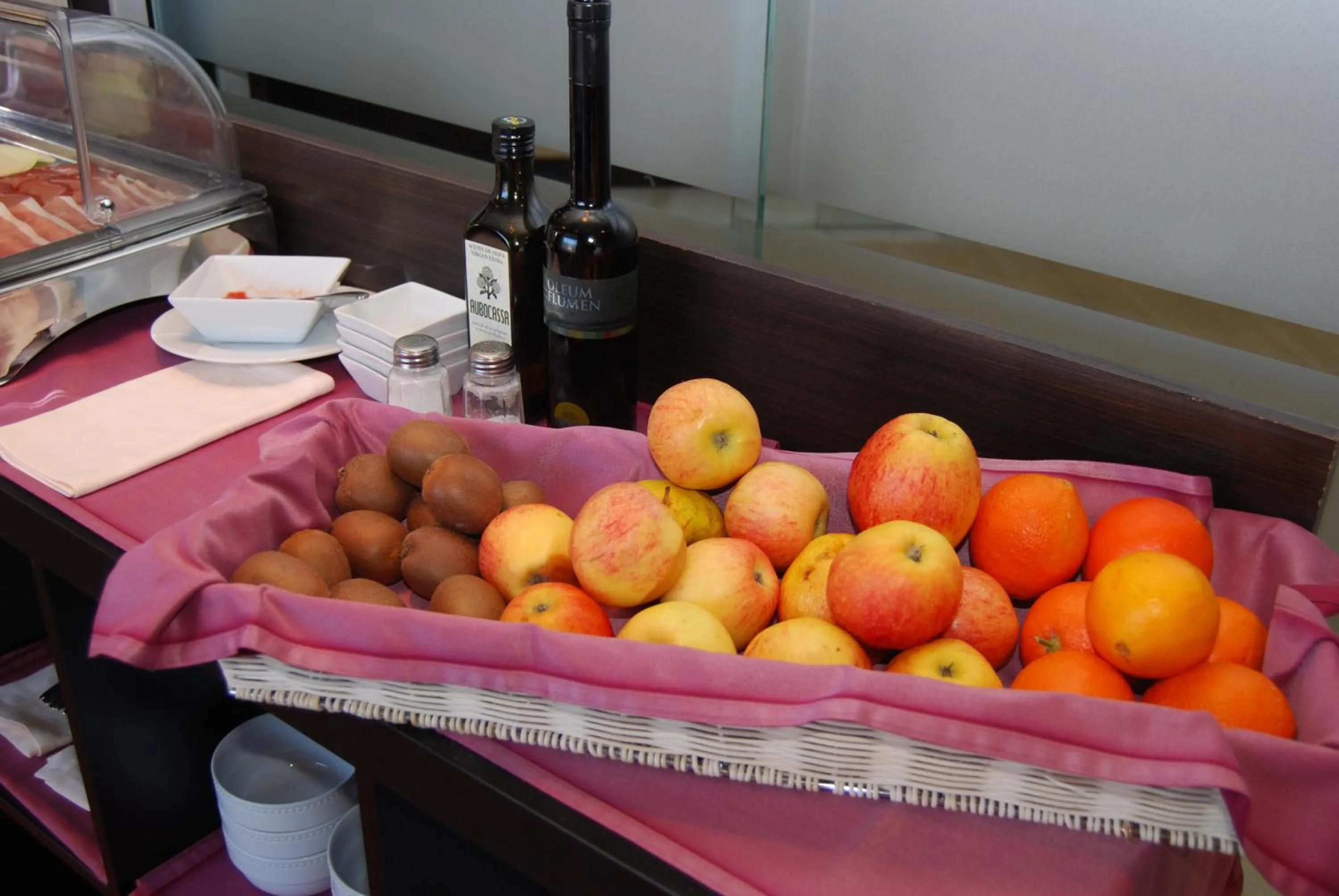 Food and drinks in Hotel Mieres del Camino