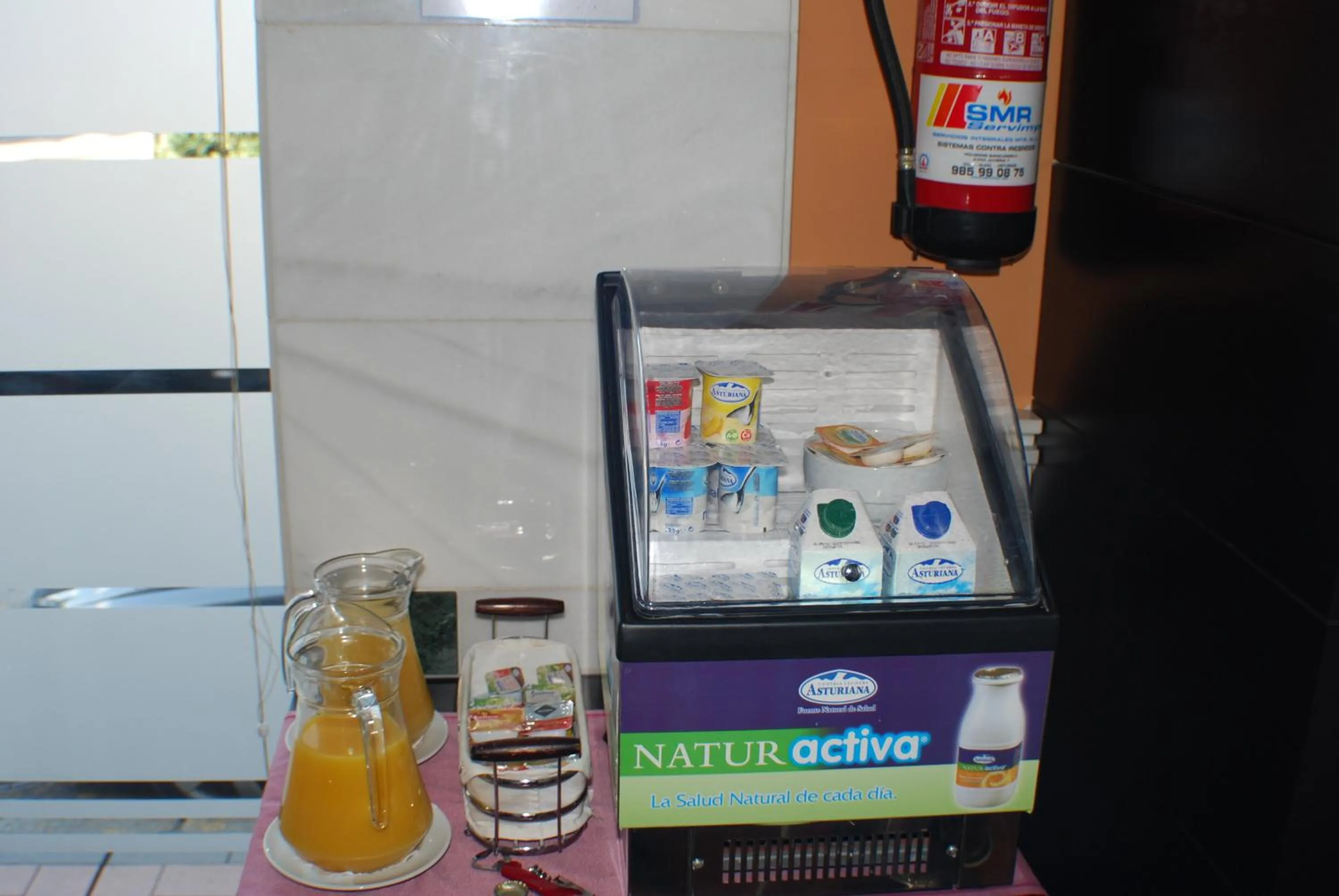 Restaurant/places to eat in Hotel Mieres del Camino