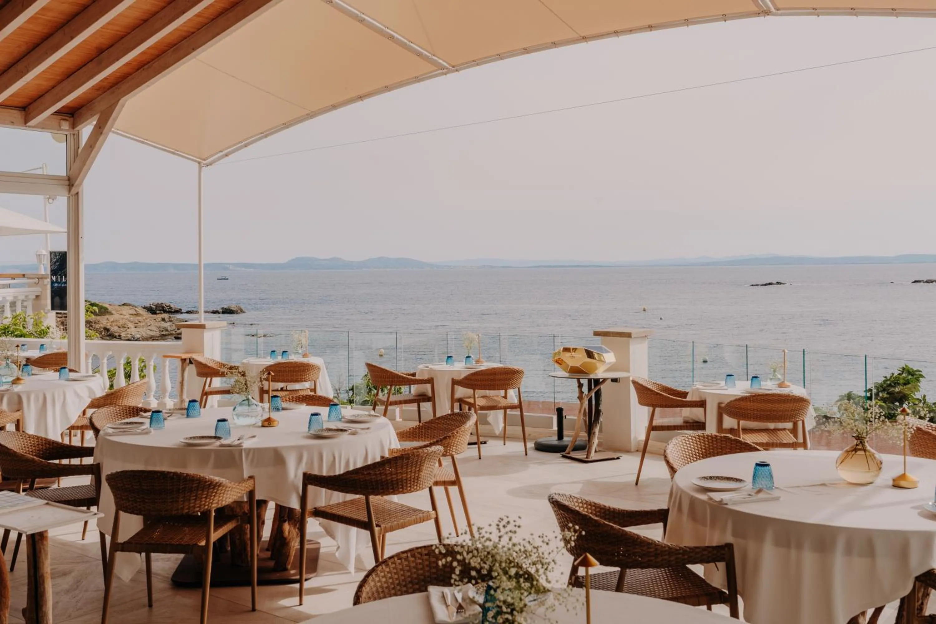 Restaurant/places to eat in Hotel Vistabella