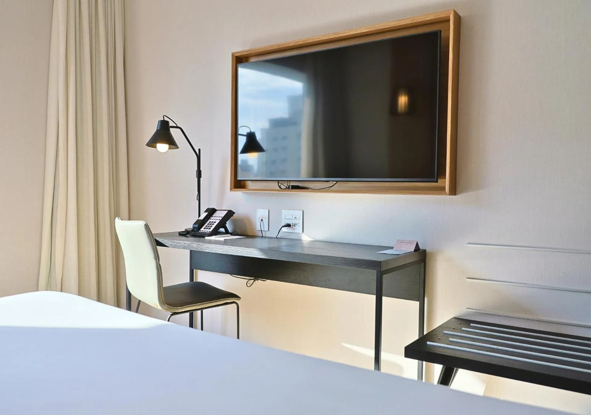 Bed in Radisson Pinheiros