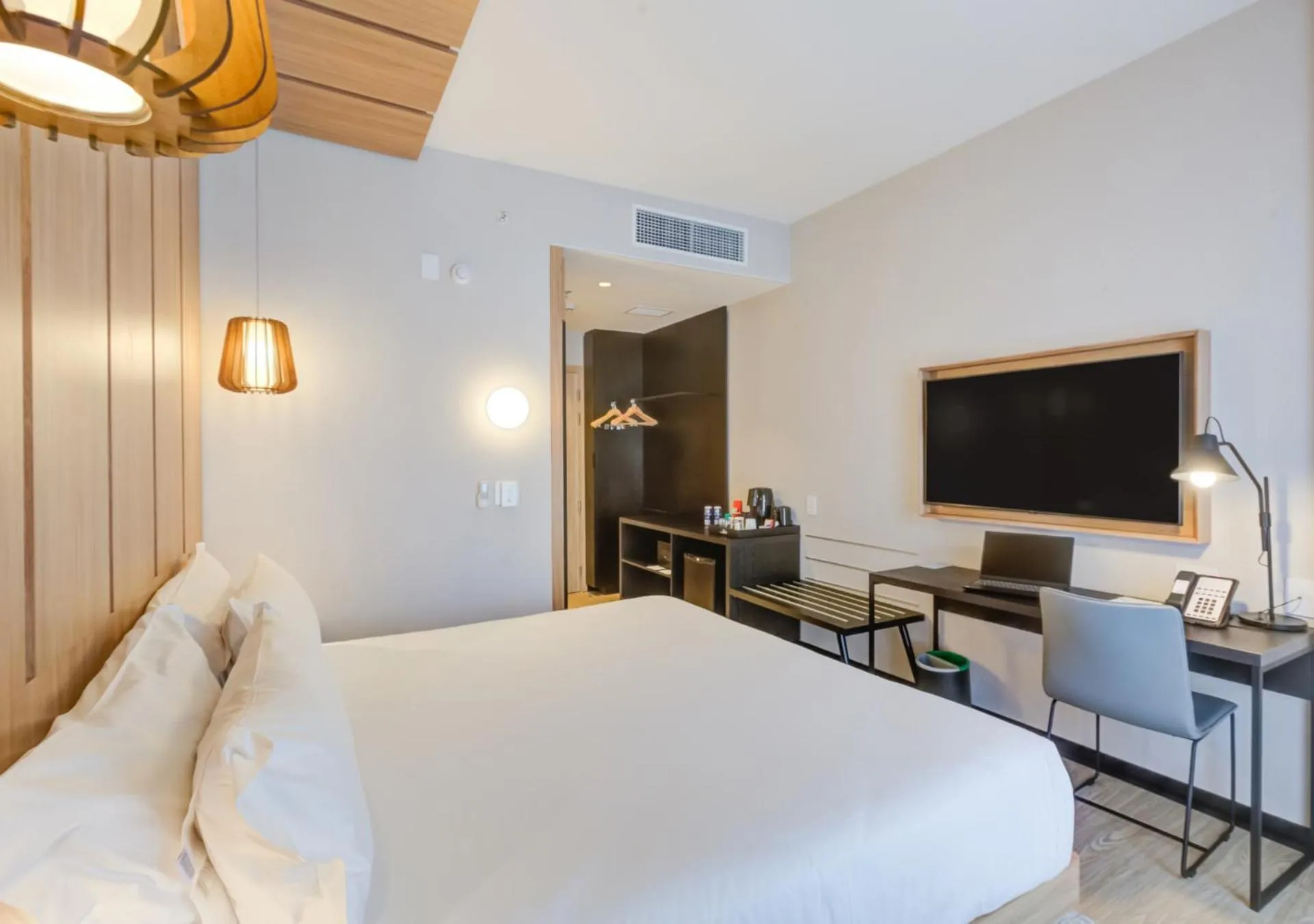 Bed in Radisson Pinheiros