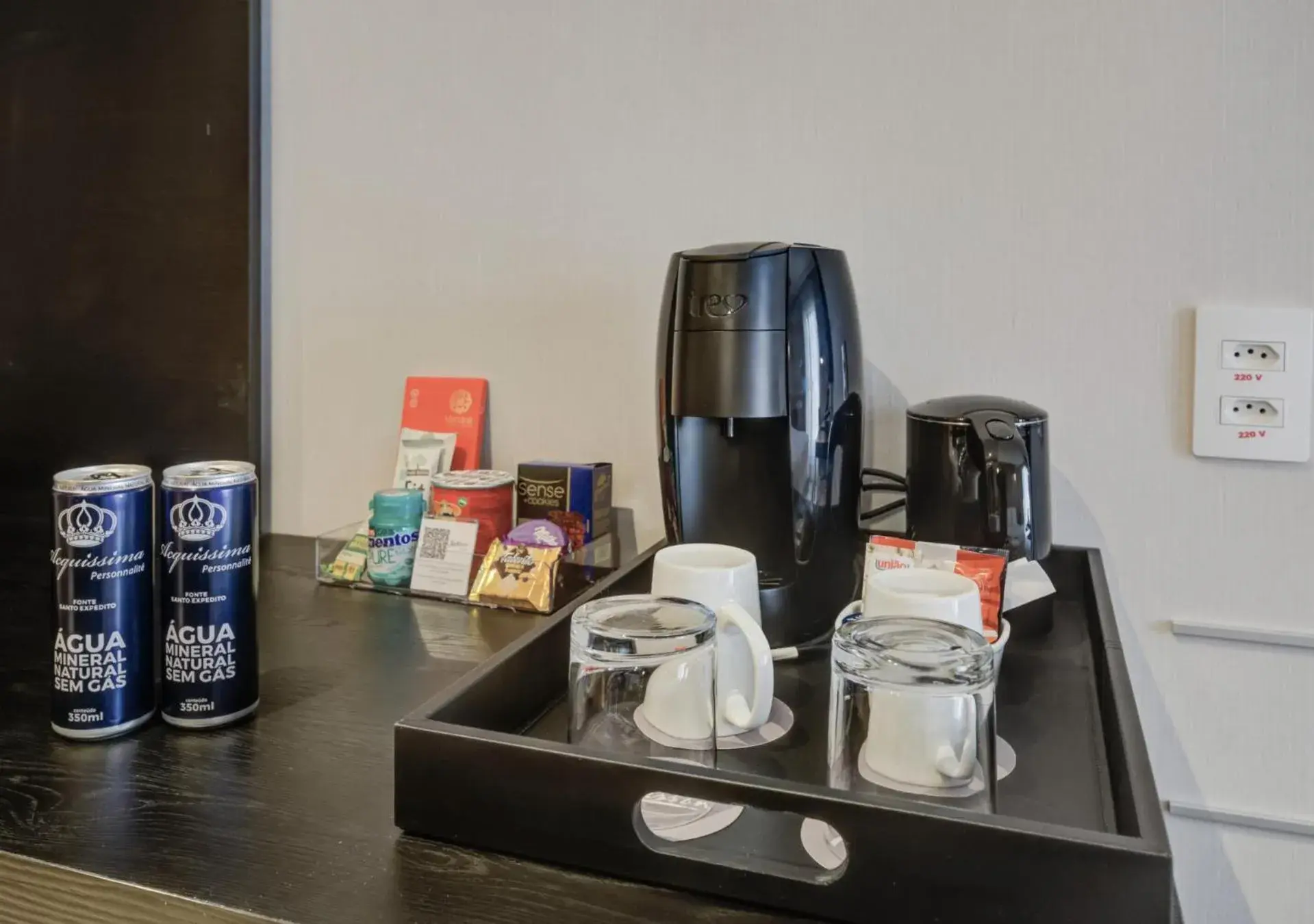 King Room - single occupancy - Disability Access in Radisson Pinheiros King Room - single occupancy - Disability Access in Radisson Pinheiros