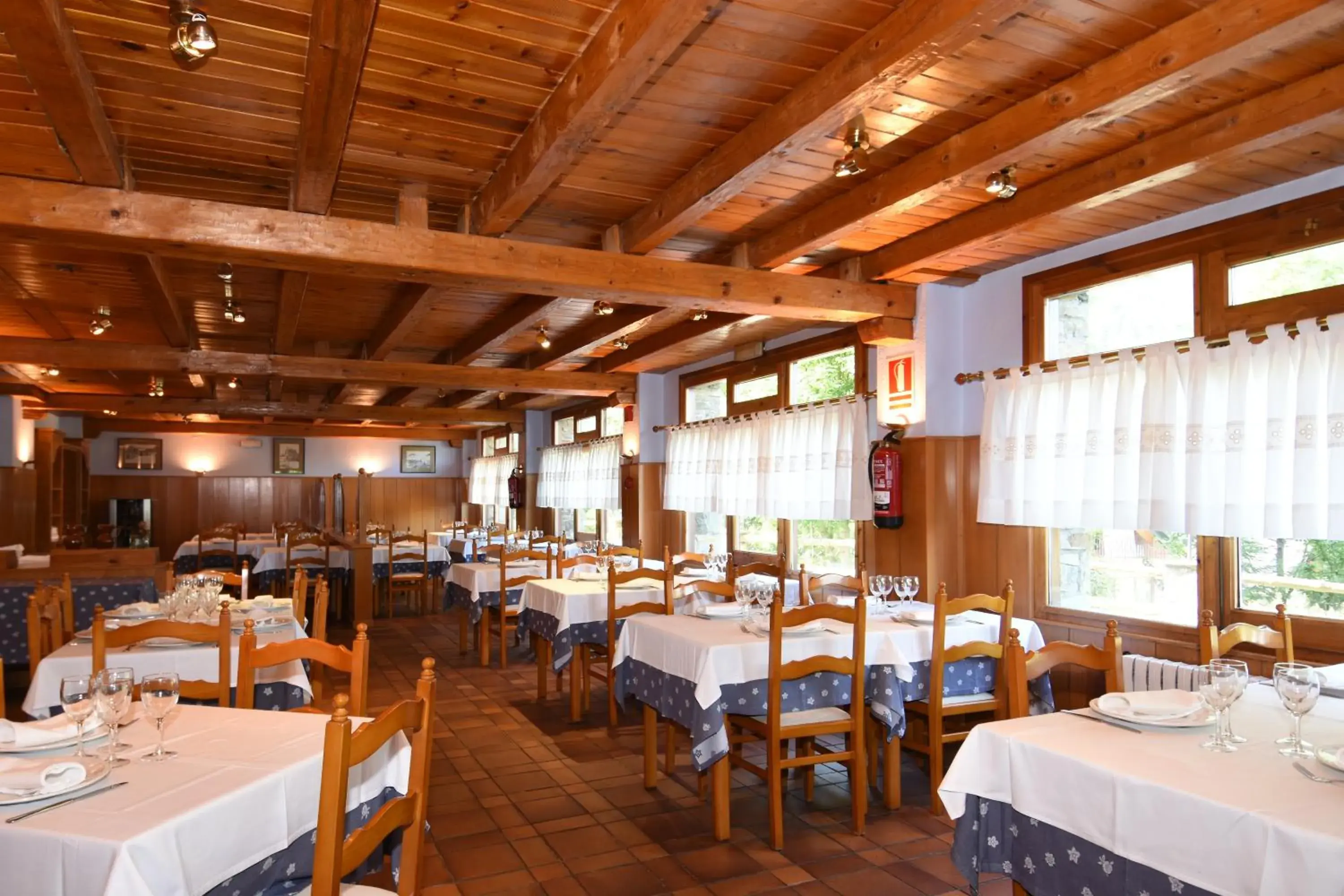 Restaurant/places to eat in RVHotels Orri Restaurant/places to eat in RVHotels Orri