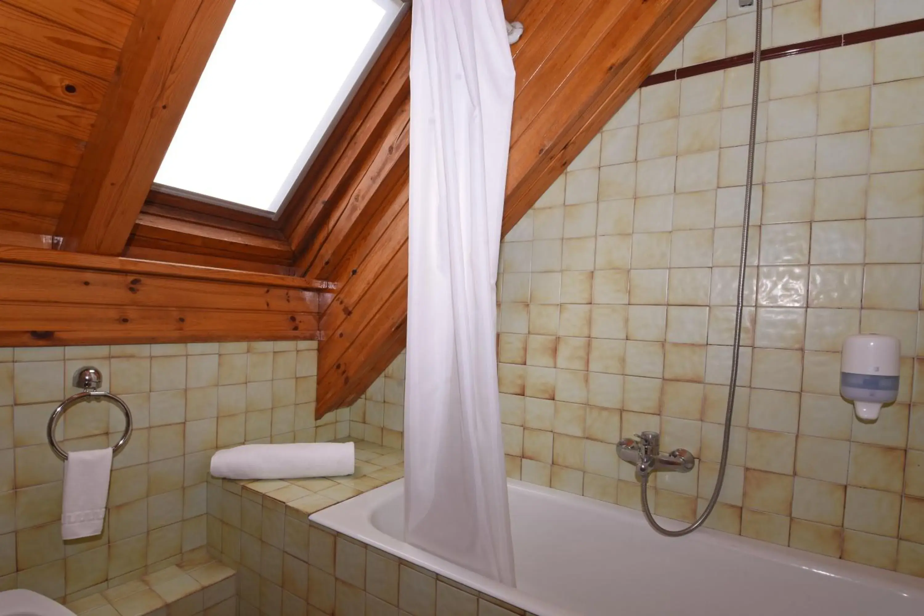 Triple Attic Room in RVHotels Orri Triple Attic Room in RVHotels Orri