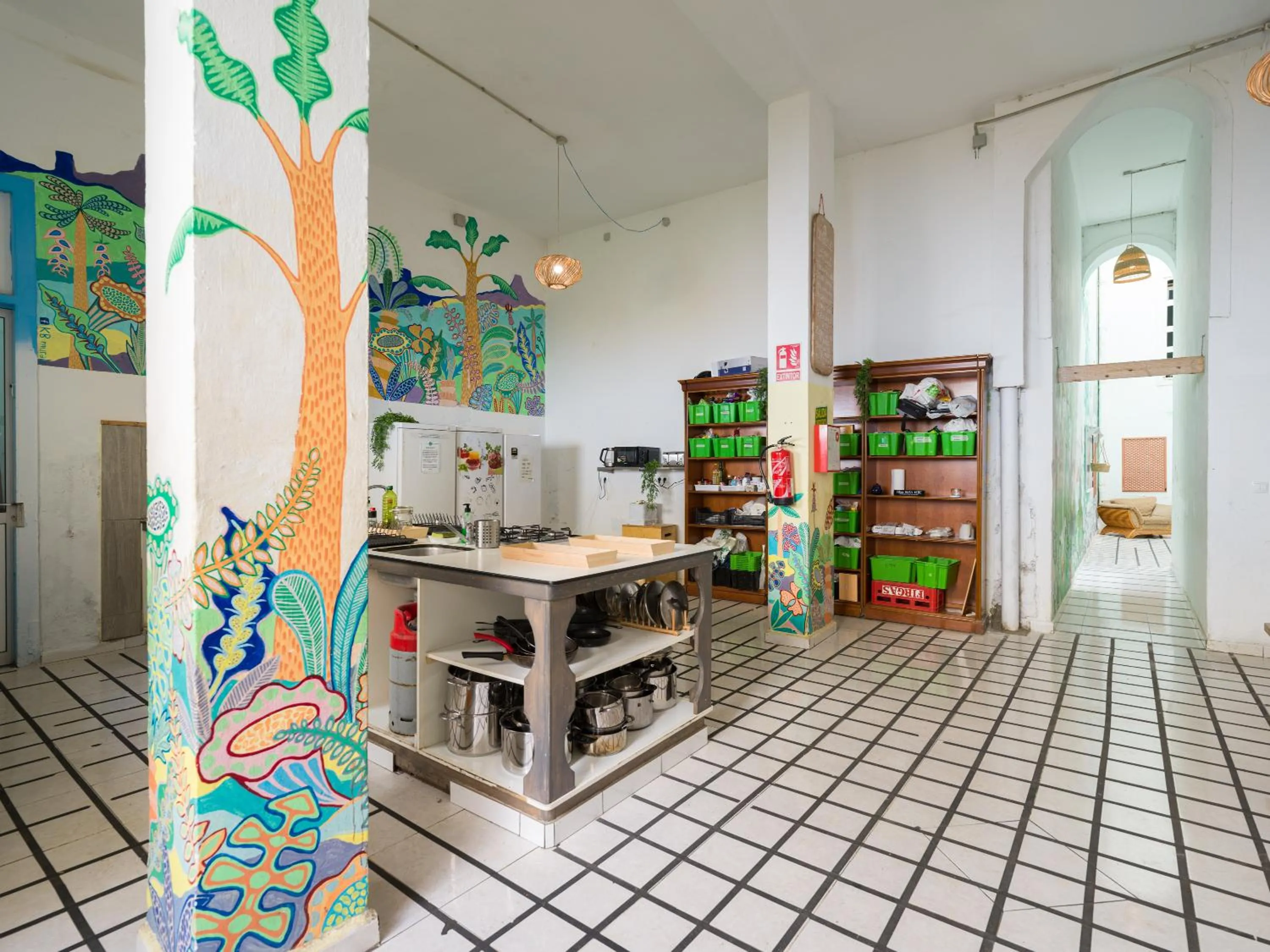 Kitchen or kitchenette in Jungle House