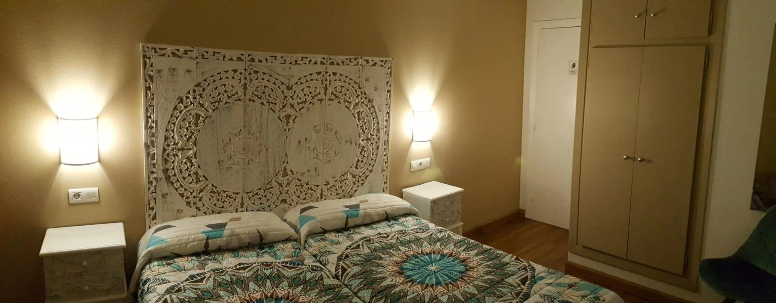 Photo of the whole room in Los Acebos Cangas