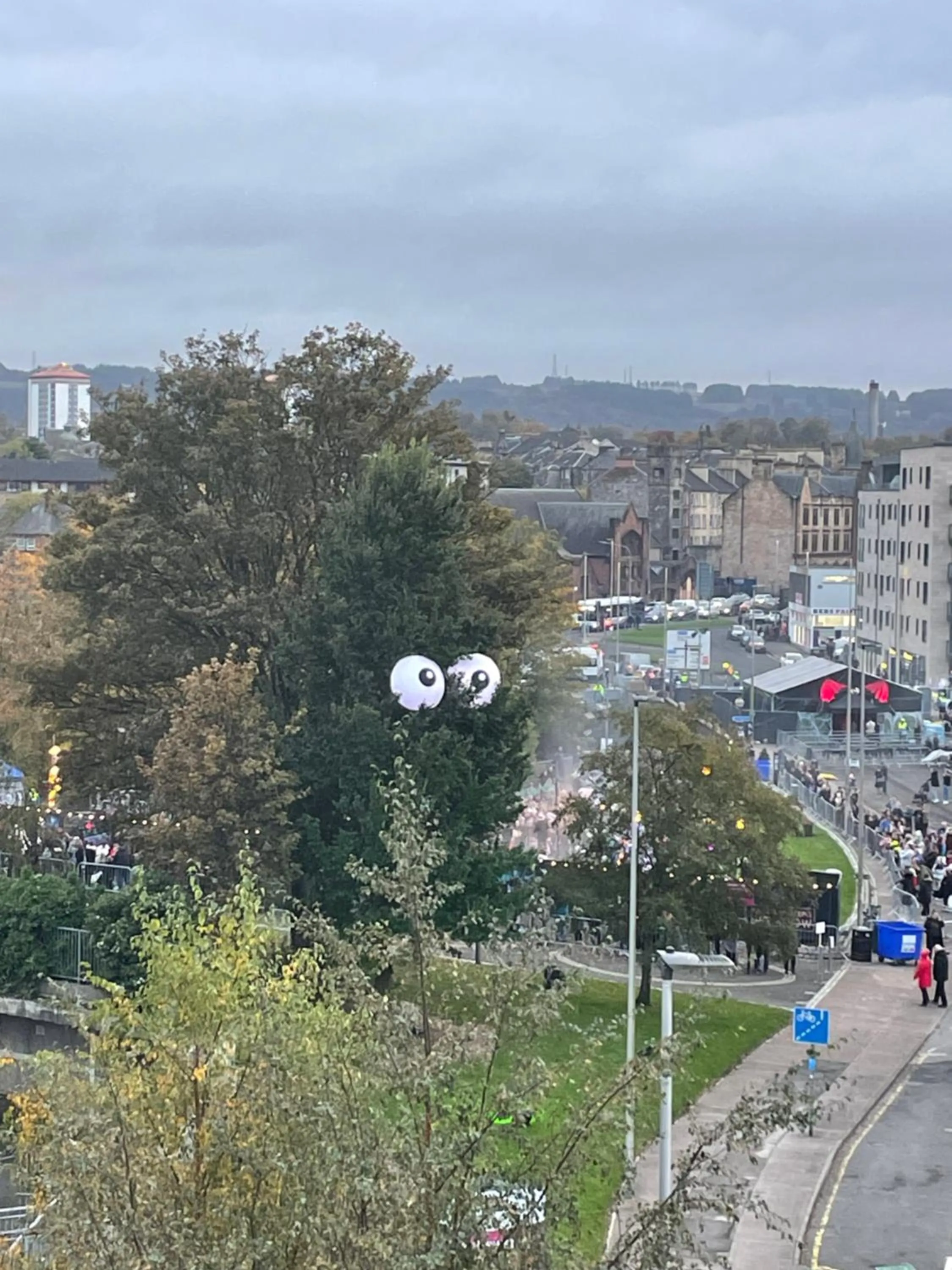 THE PAISLEY PENTHOUSE - ABBEY VIEW