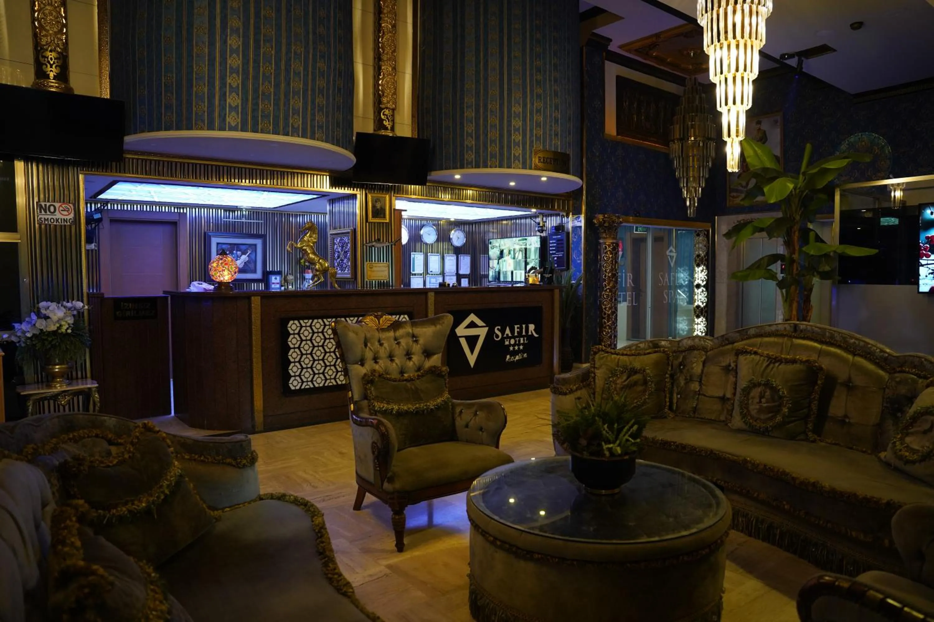 Lobby or reception in Safir Hotels Silivri