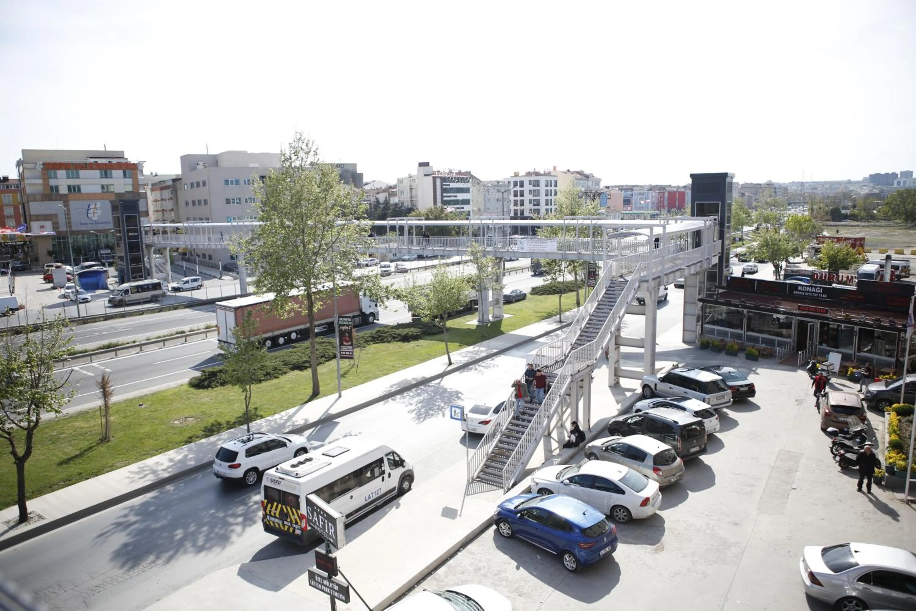 Parking in Safir Hotels Silivri