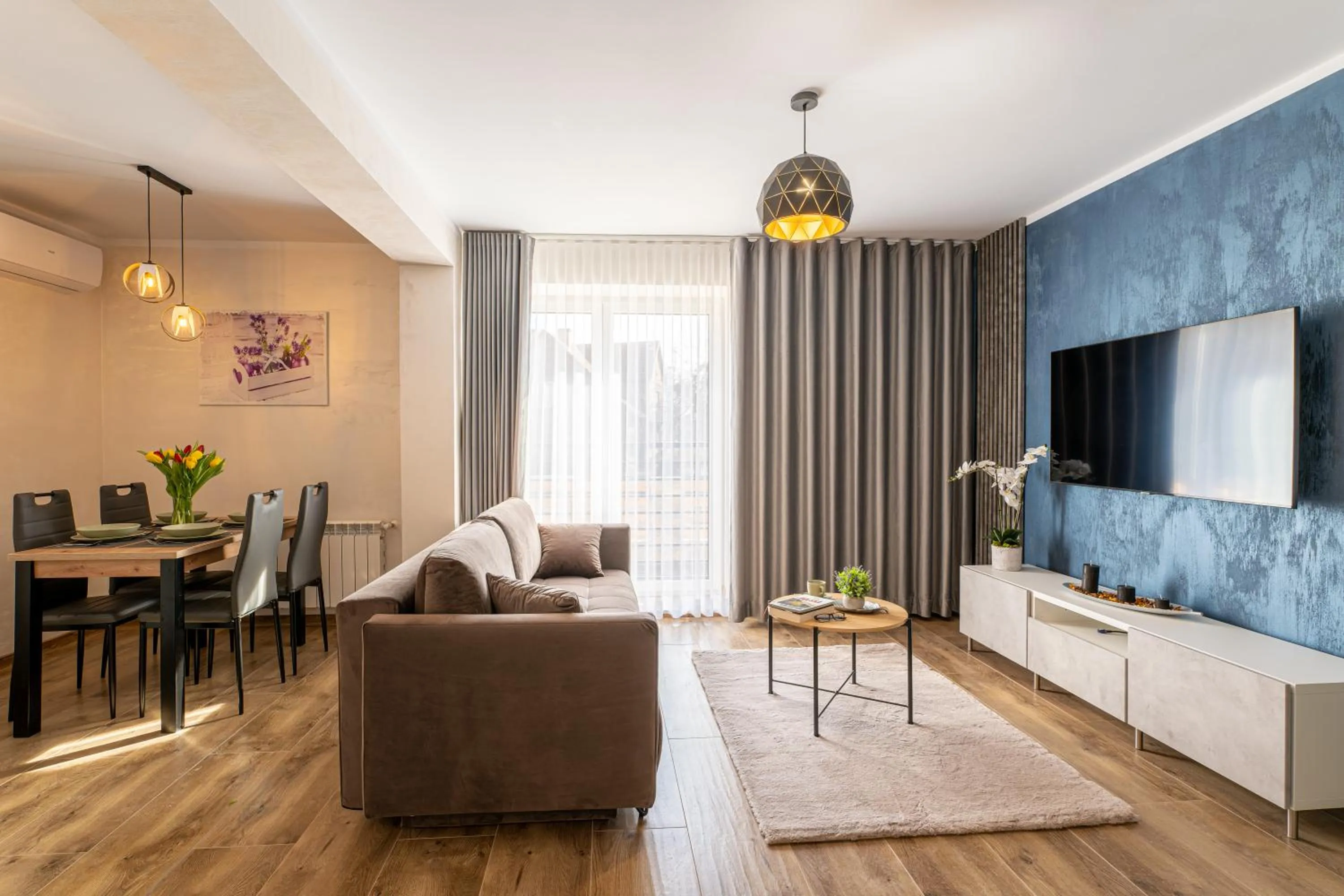 One-Bedroom Apartment - single occupancy in Villa Sol