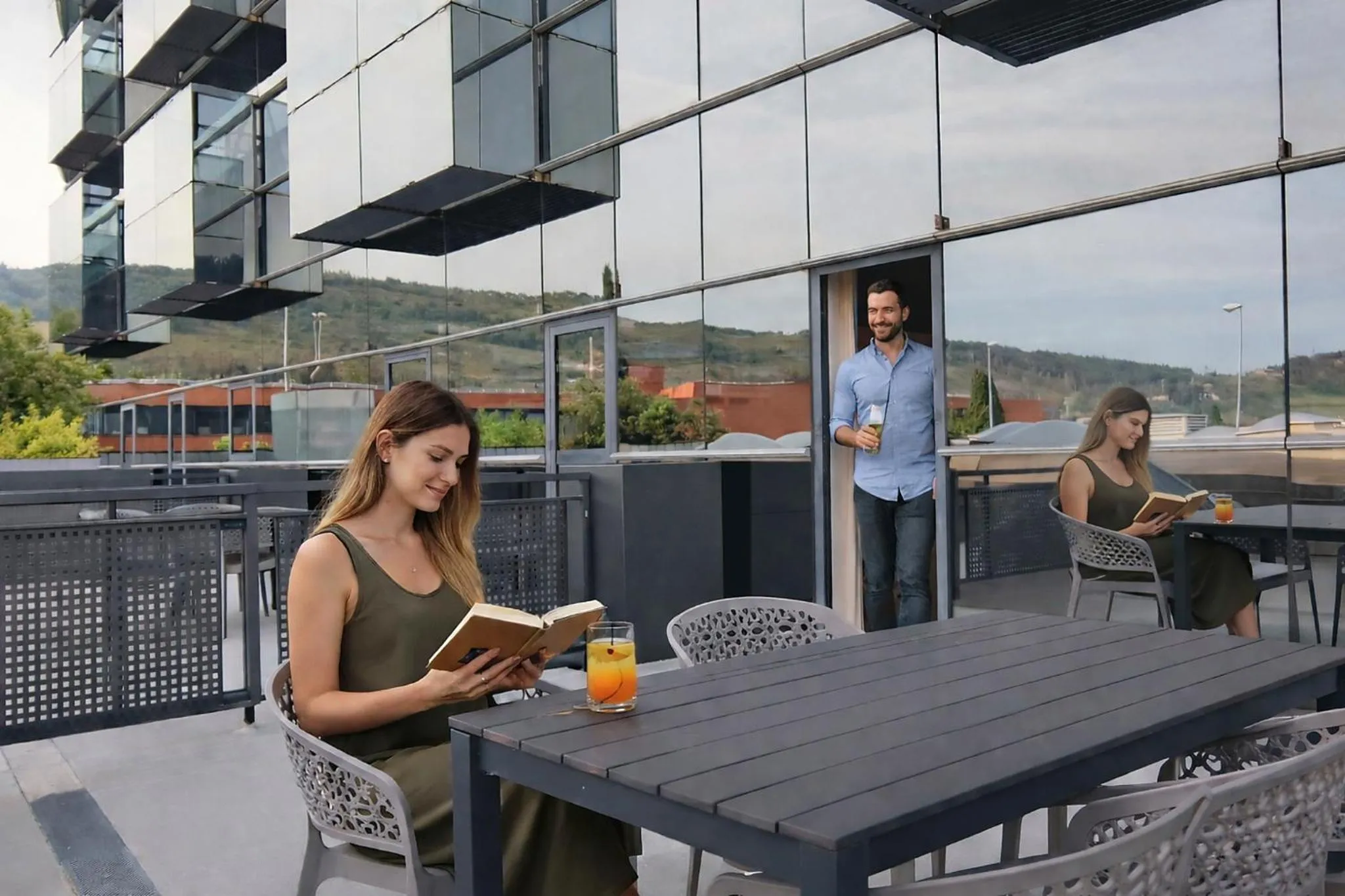 Balcony/Terrace in Hotel Apartamentos San Fermín Pamplona