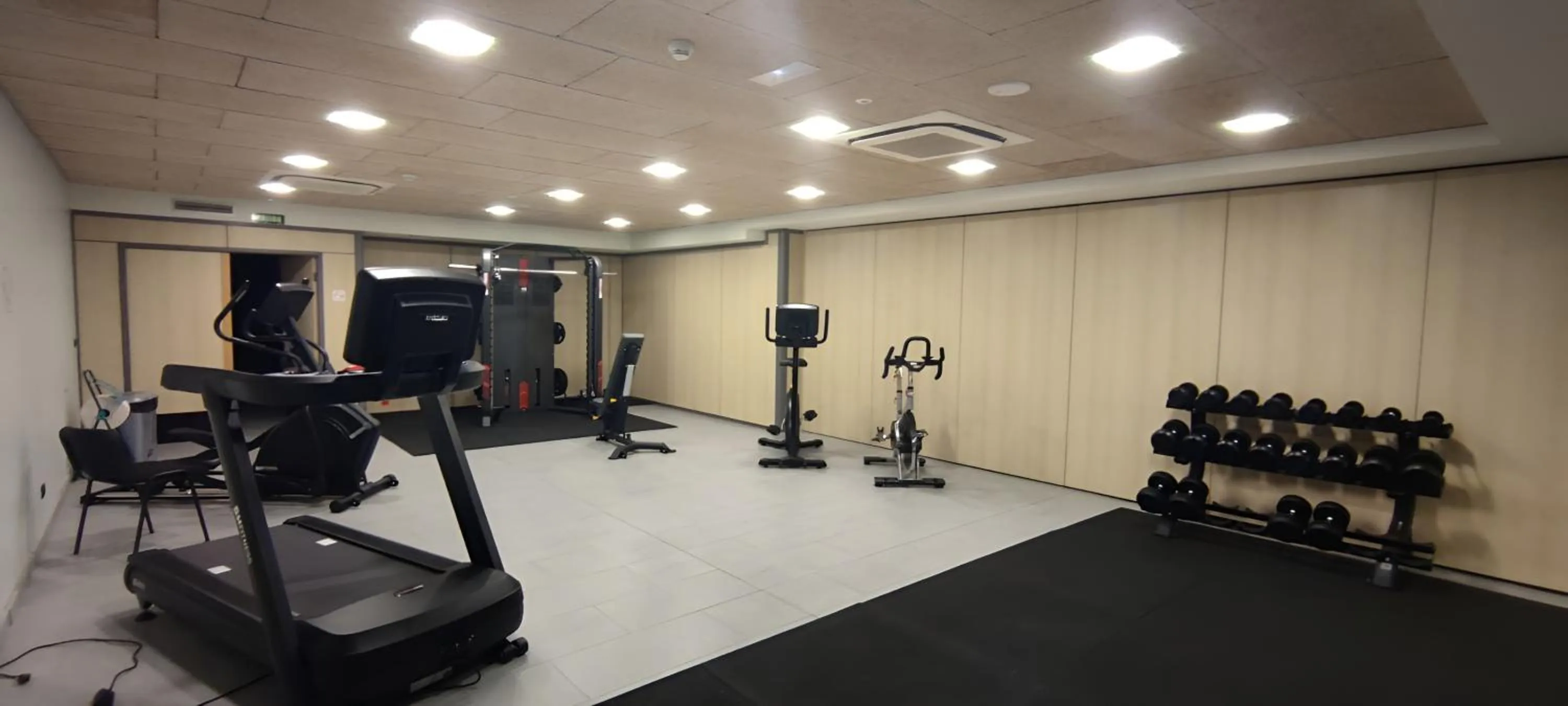 Fitness centre/facilities in Hotel Apartamentos San Fermín Pamplona