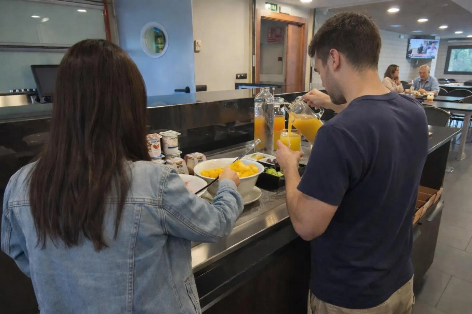 Breakfast in Hotel Apartamentos San Fermín Pamplona