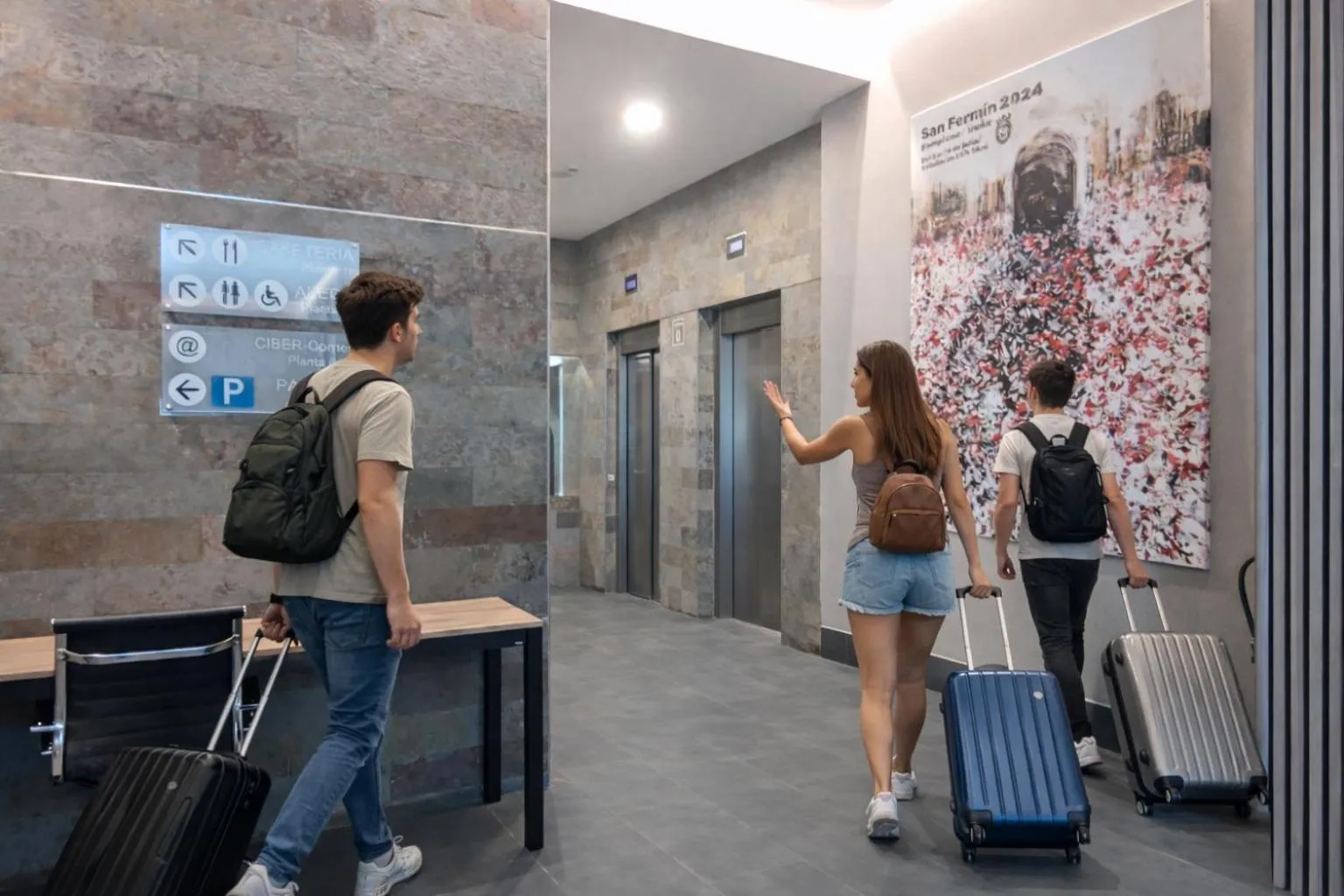 Lobby or reception in Hotel Apartamentos San Fermín Pamplona