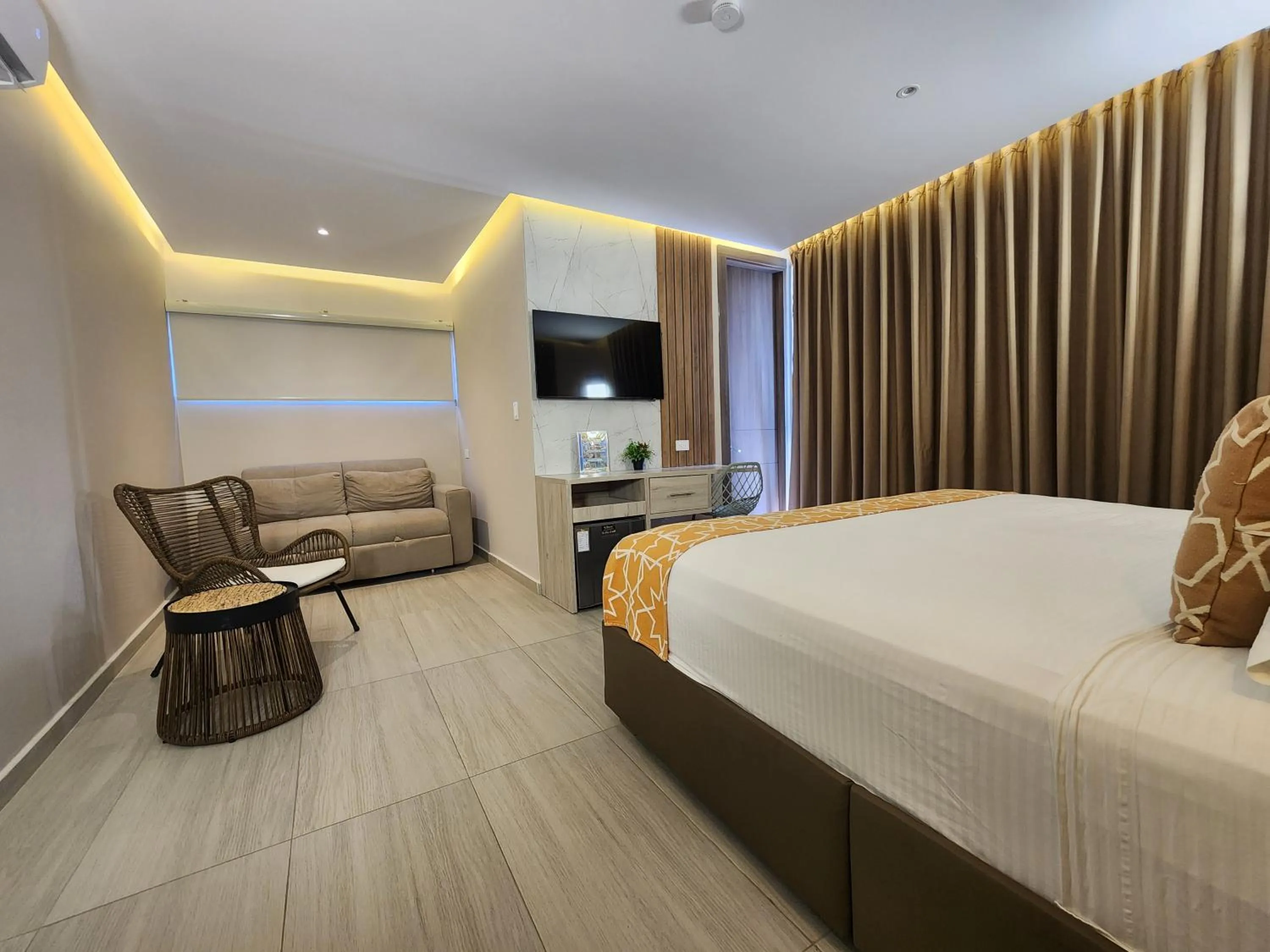 Photo of the whole room, Bed in Hotel y Cabañas Covemar