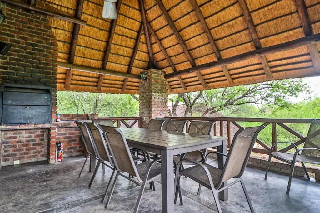 Balcony/Terrace in Kruger Escape - Solar System